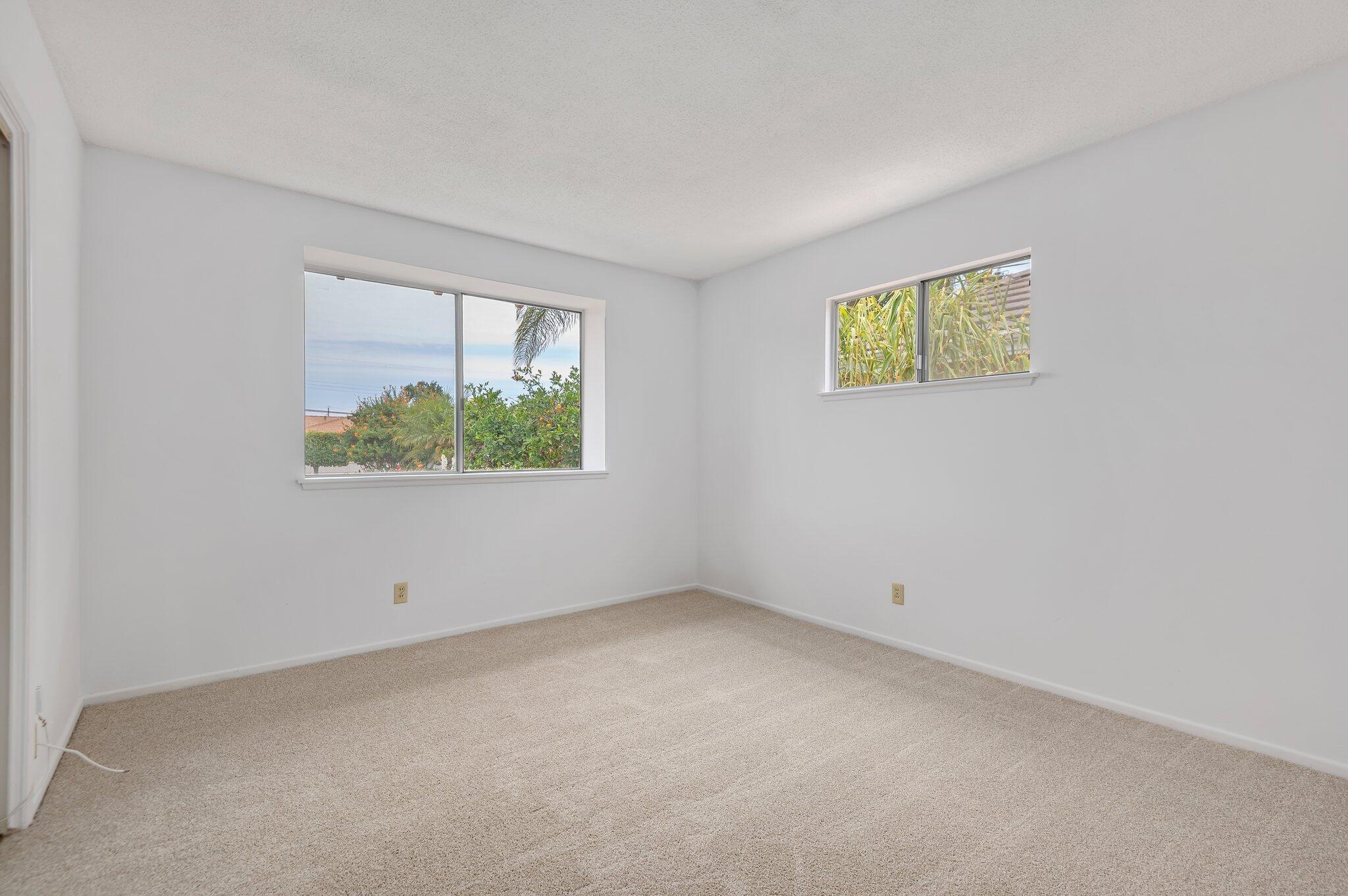 107 Walnut Ln