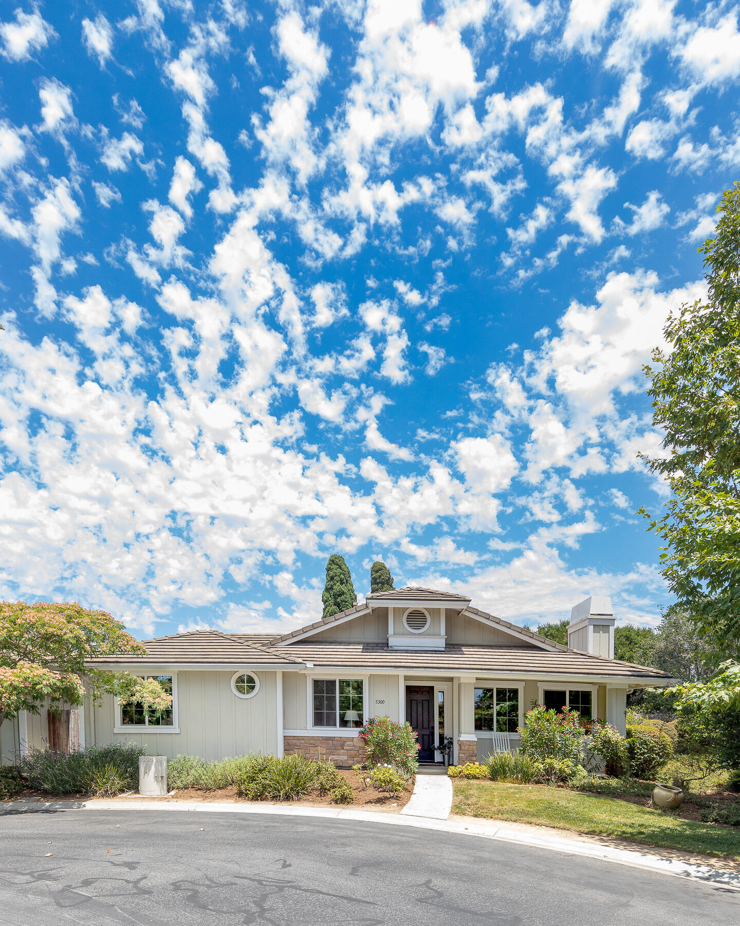 5300 Orchard Park Ln