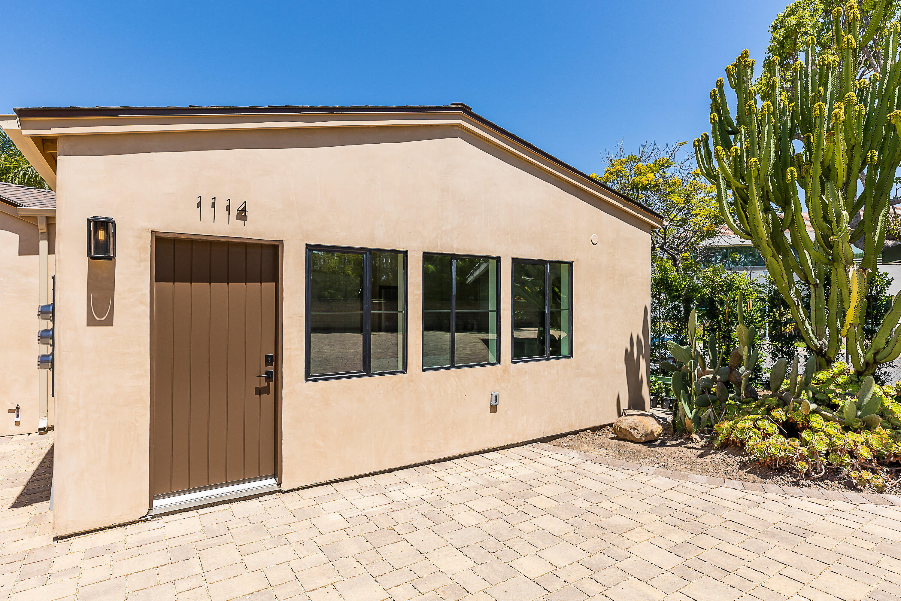 1114 Linden Ave