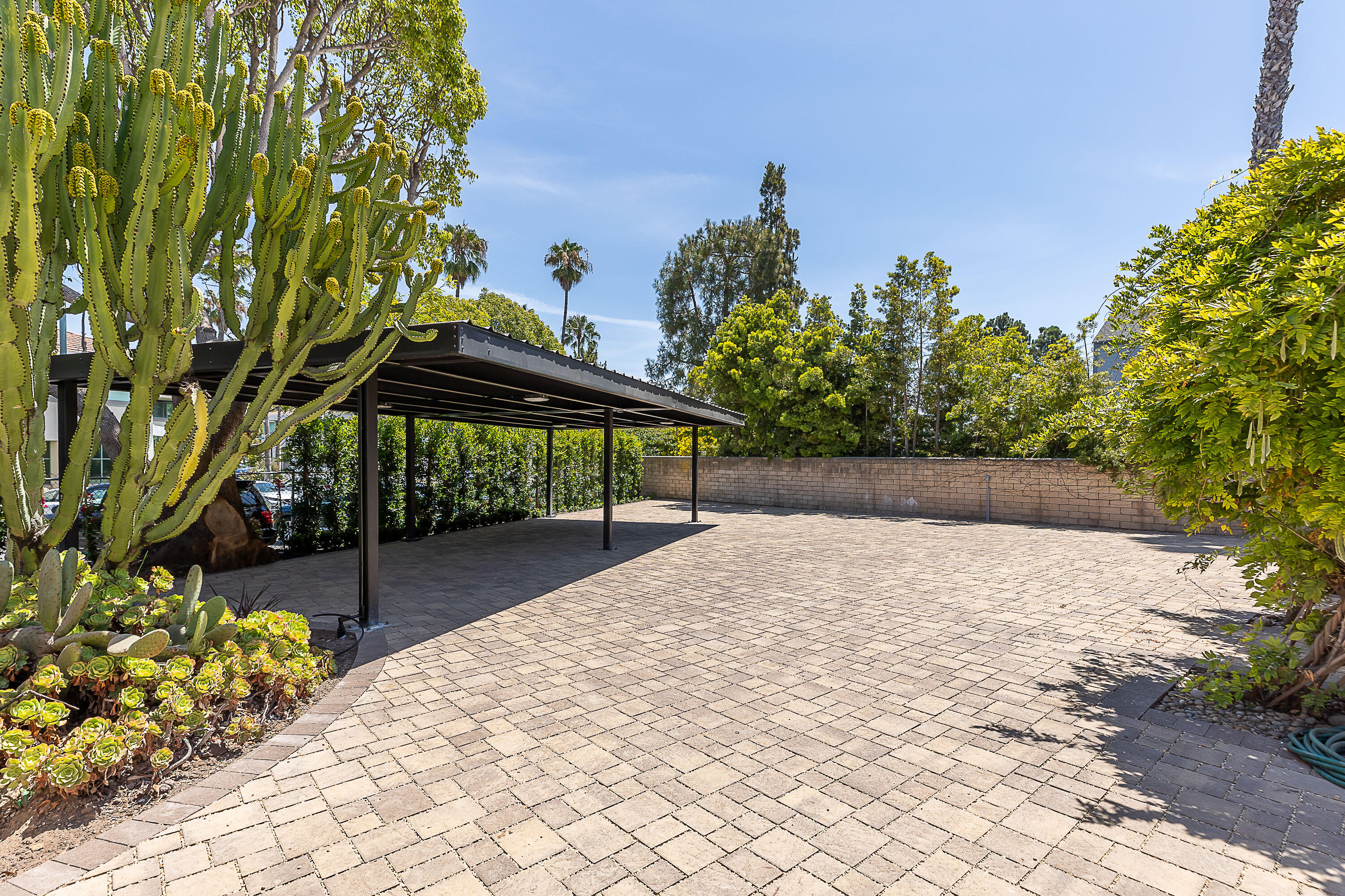 1118 Linden Ave