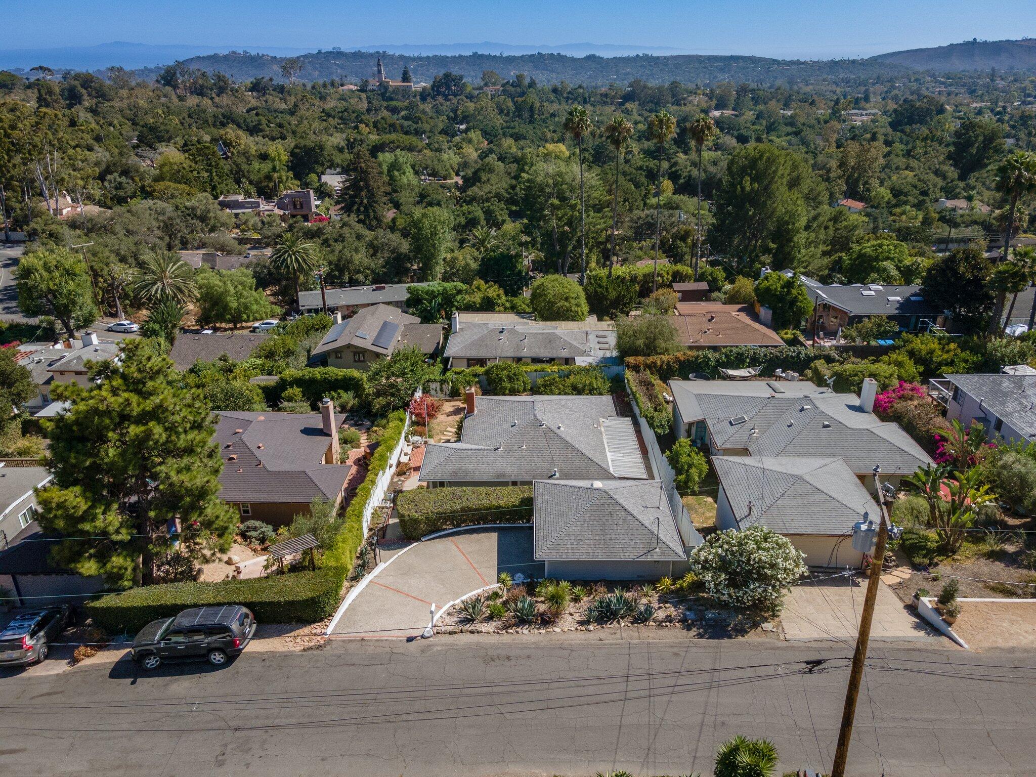 855 Windsor Way