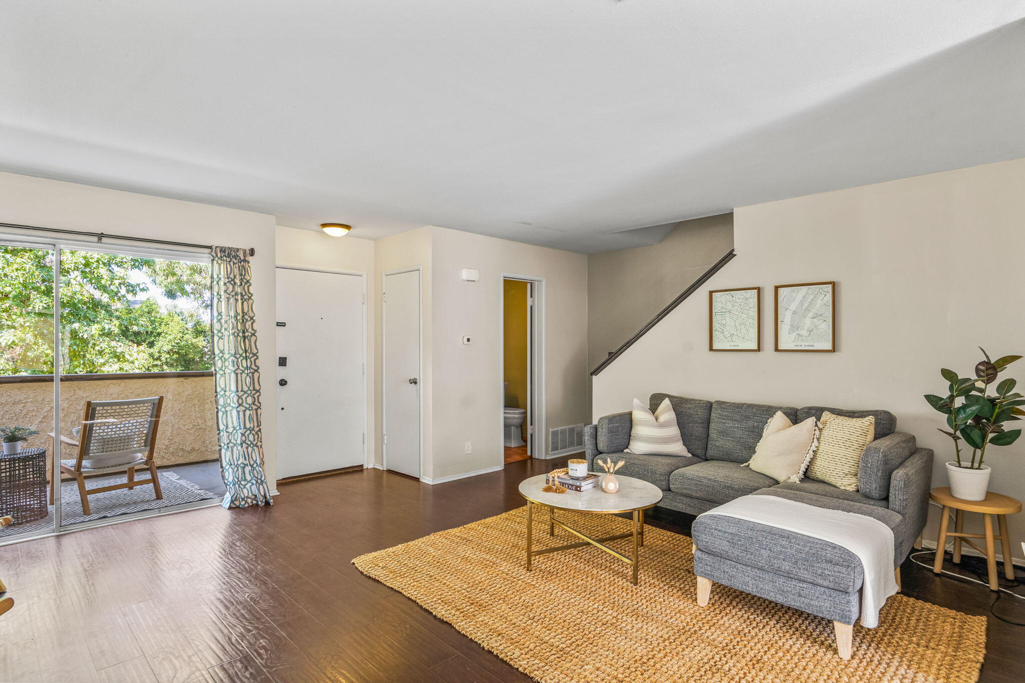 689 County Square Dr Unit: 31