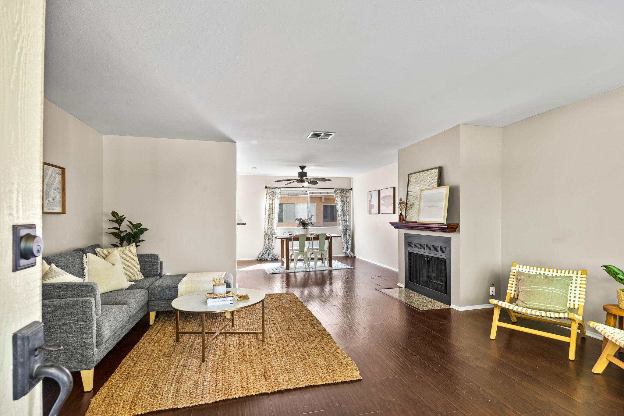 689 County Square Dr Unit: 31