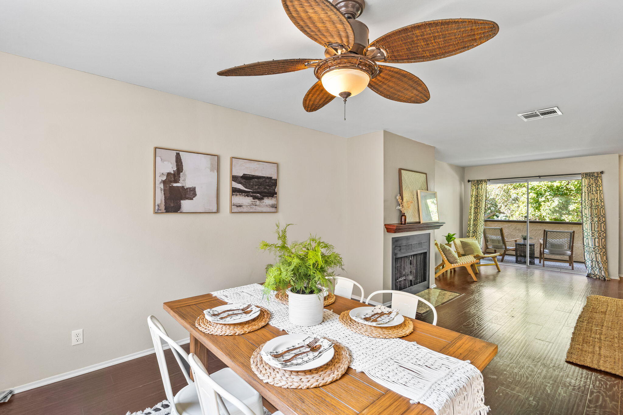 689 County Square Dr Unit: 31