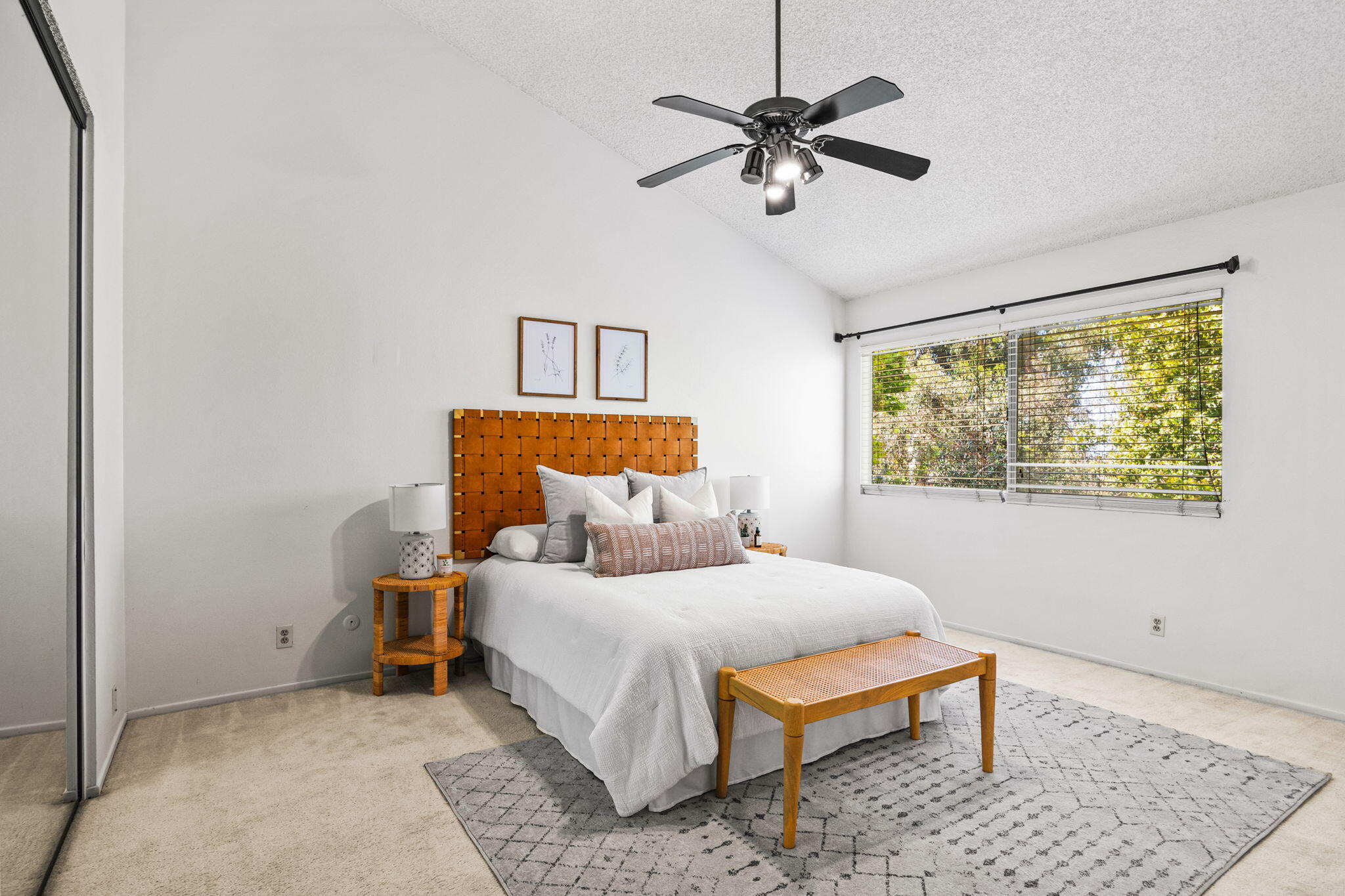 689 County Square Dr Unit: 31
