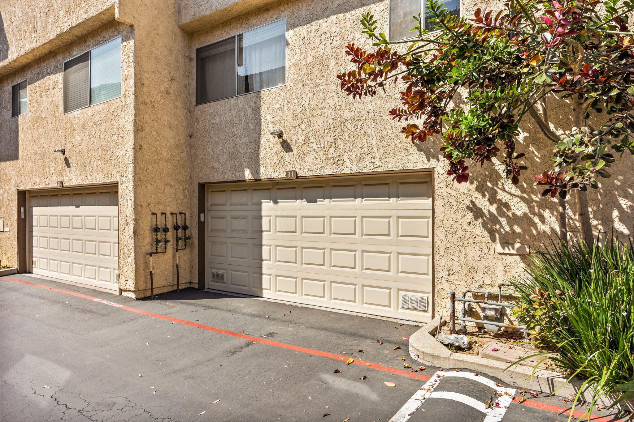 689 County Square Dr Unit: 31