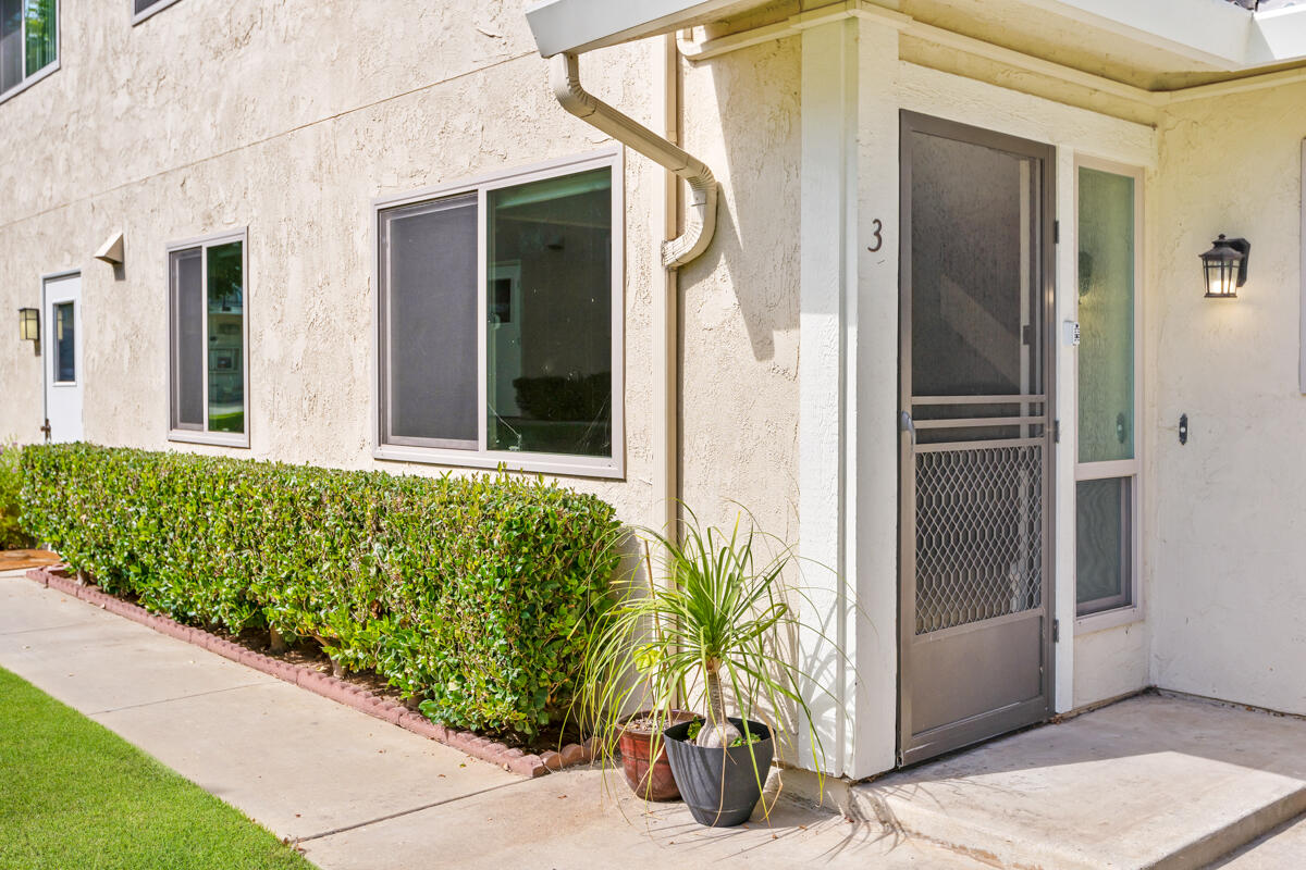 5915 Birch St Unit: 3