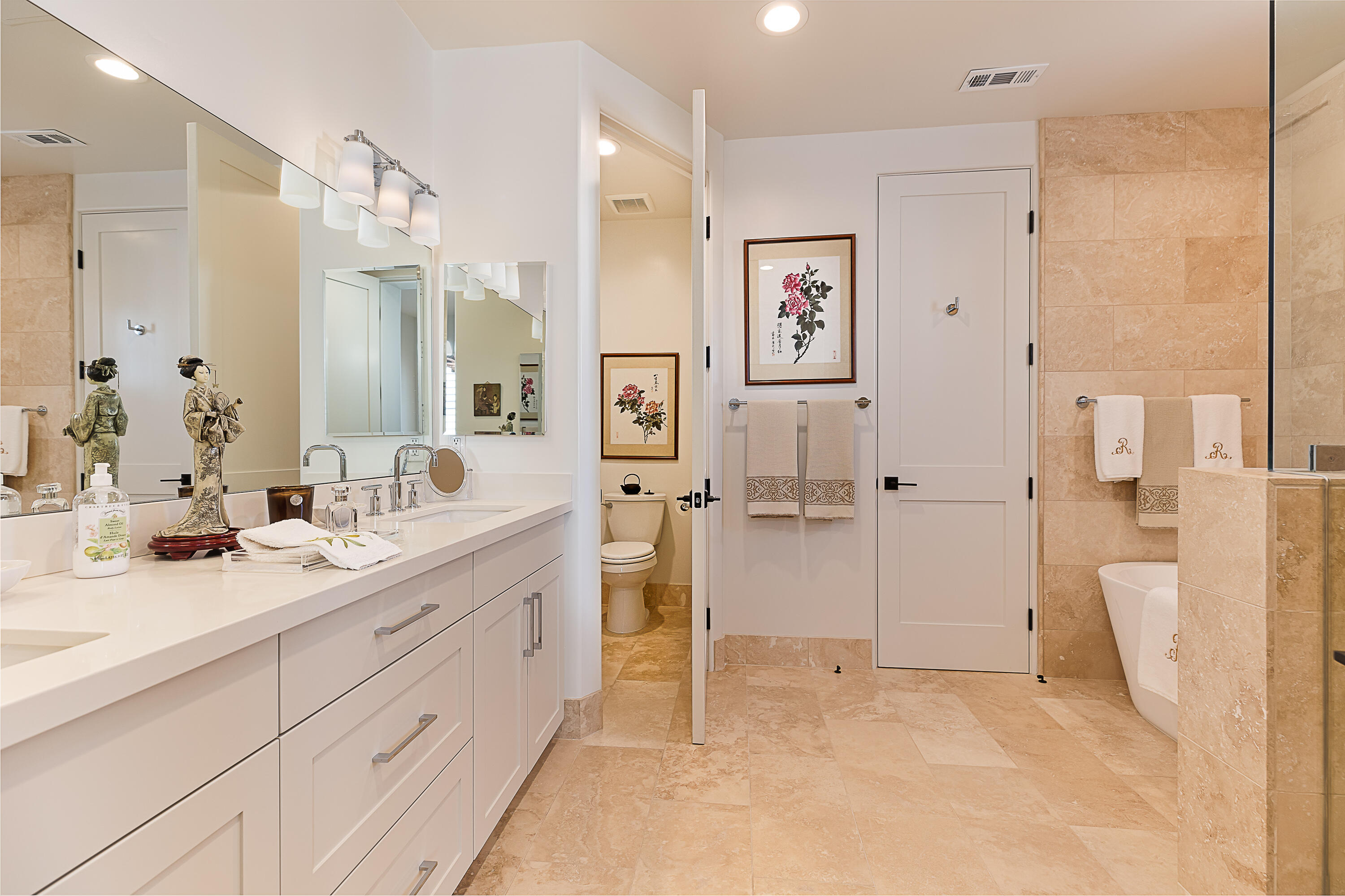 3726 State St Unit: 138