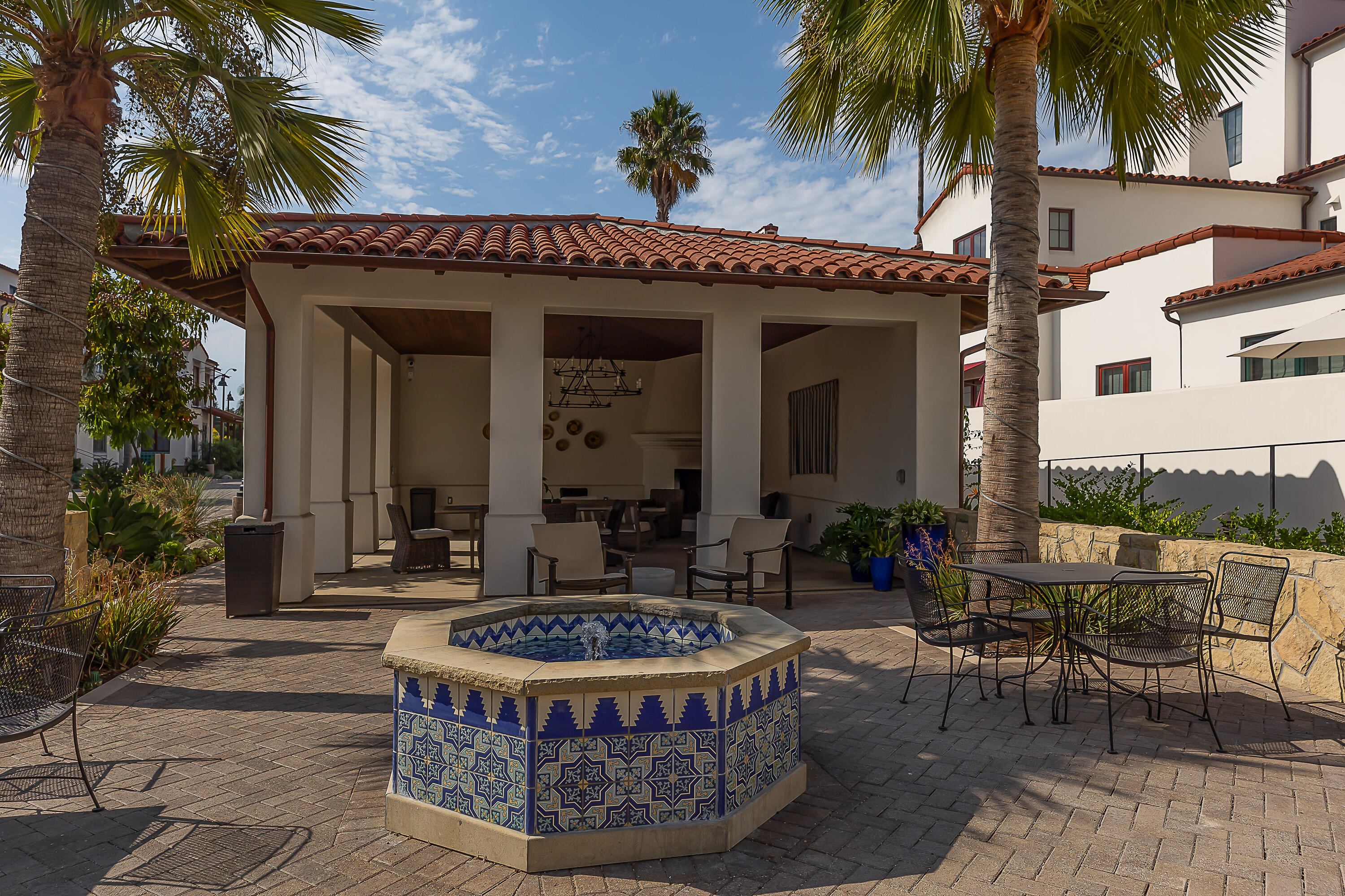 3726 State St Unit: 138