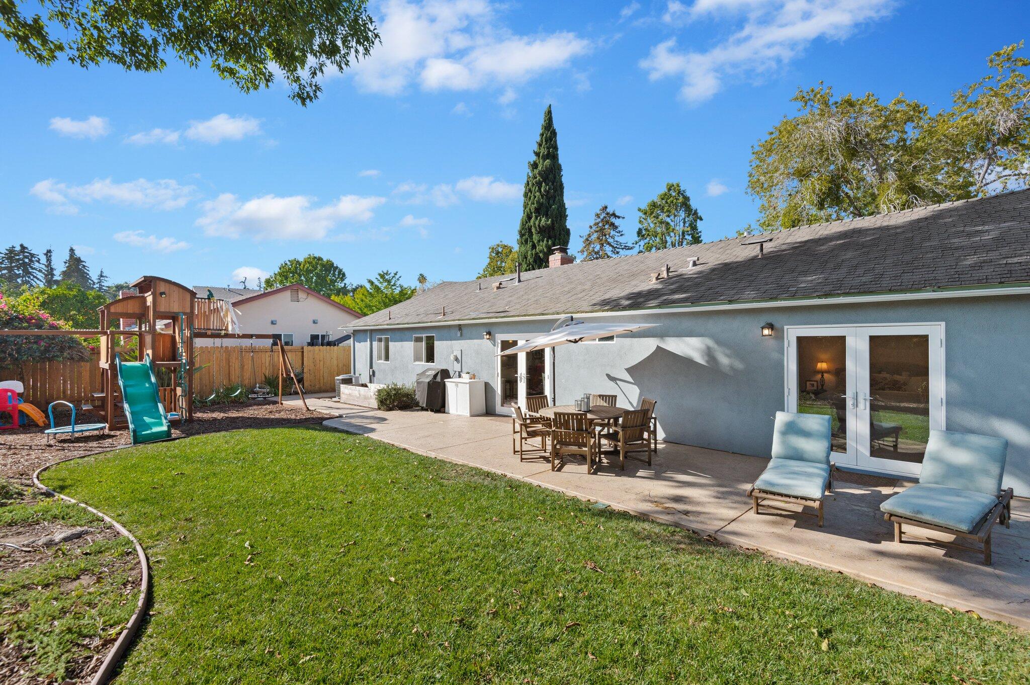 6283 Stow Canyon Rd