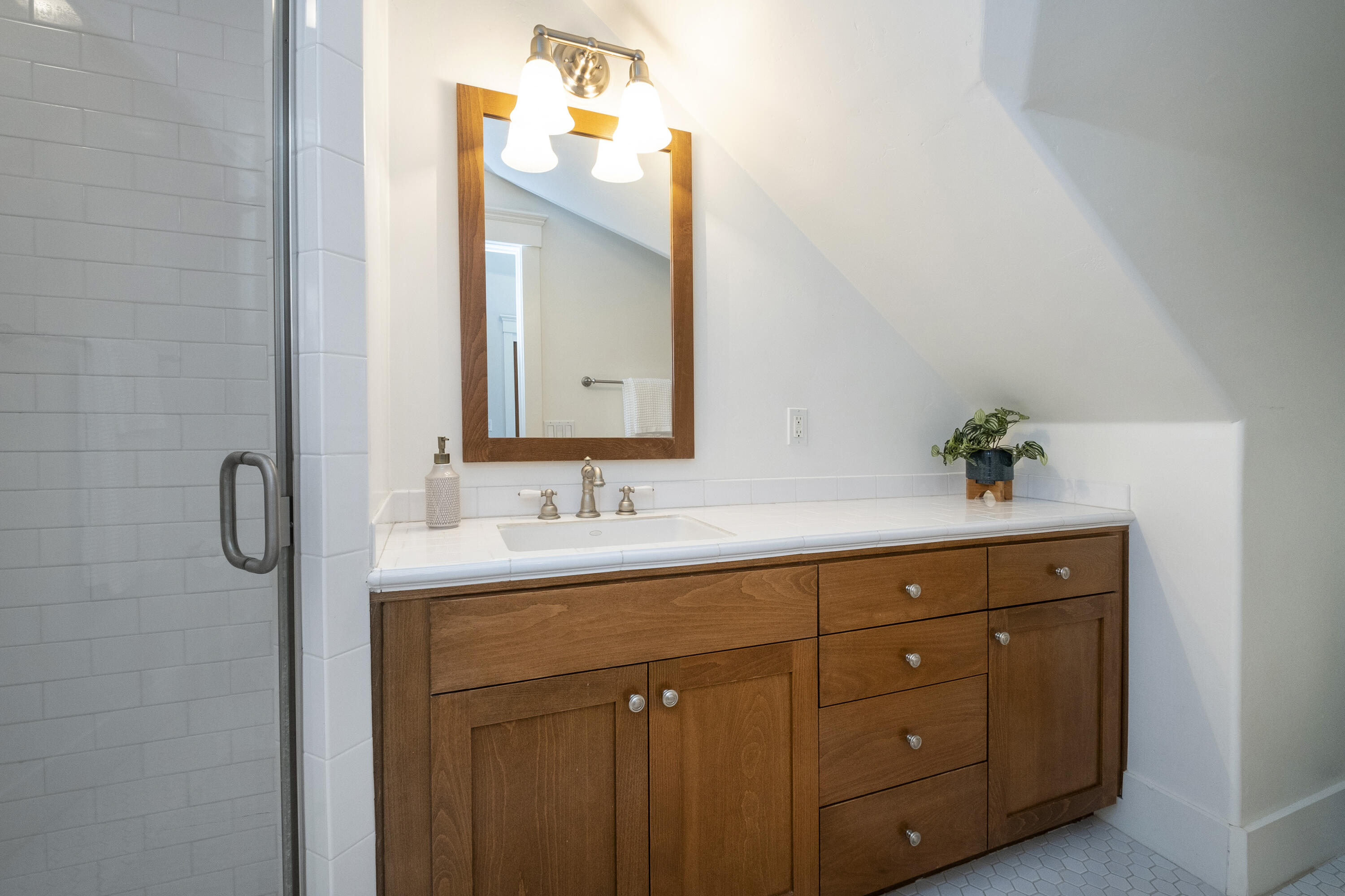 1428 Laguna St Unit: B