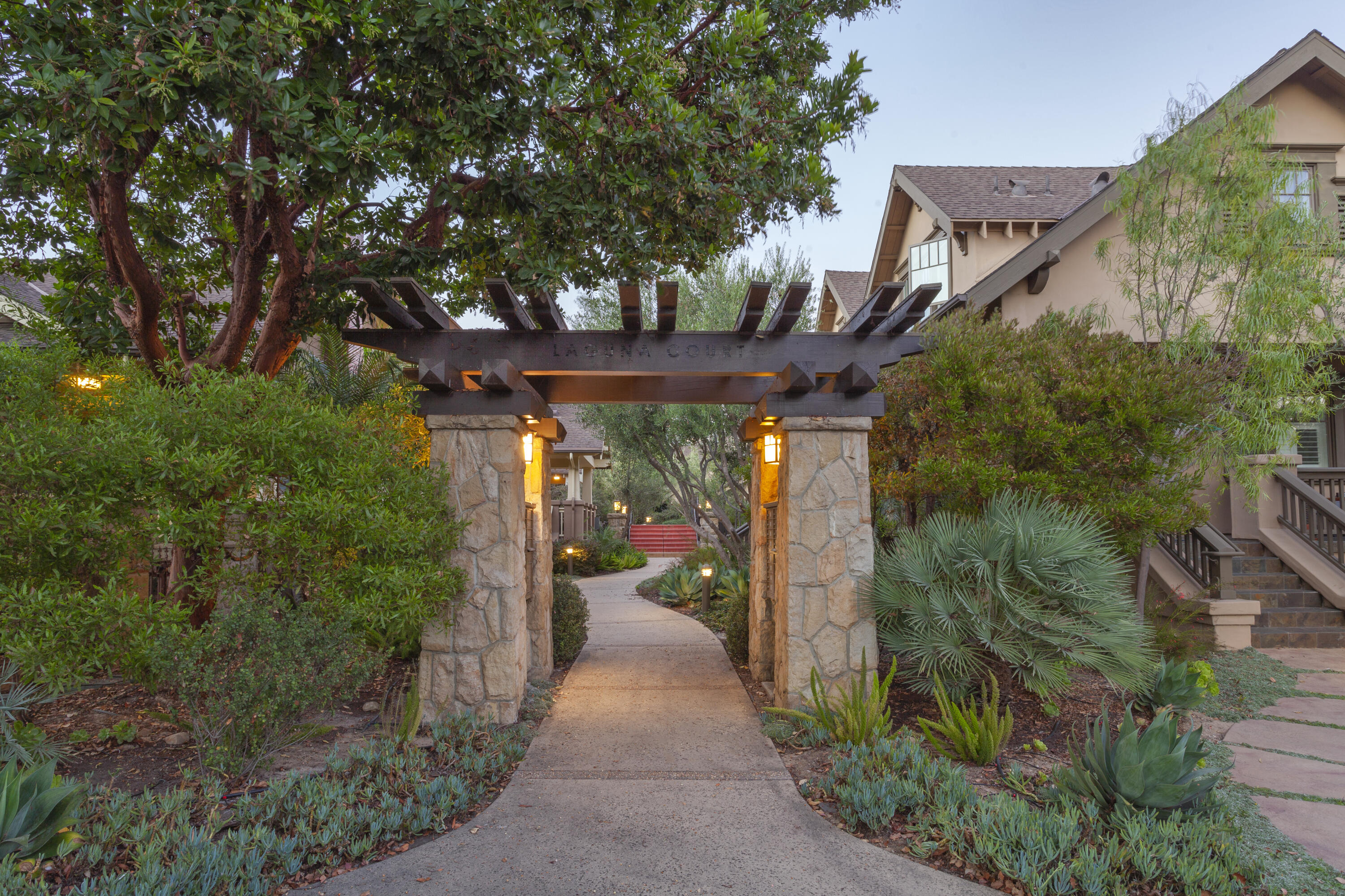 1428 Laguna St Unit: B