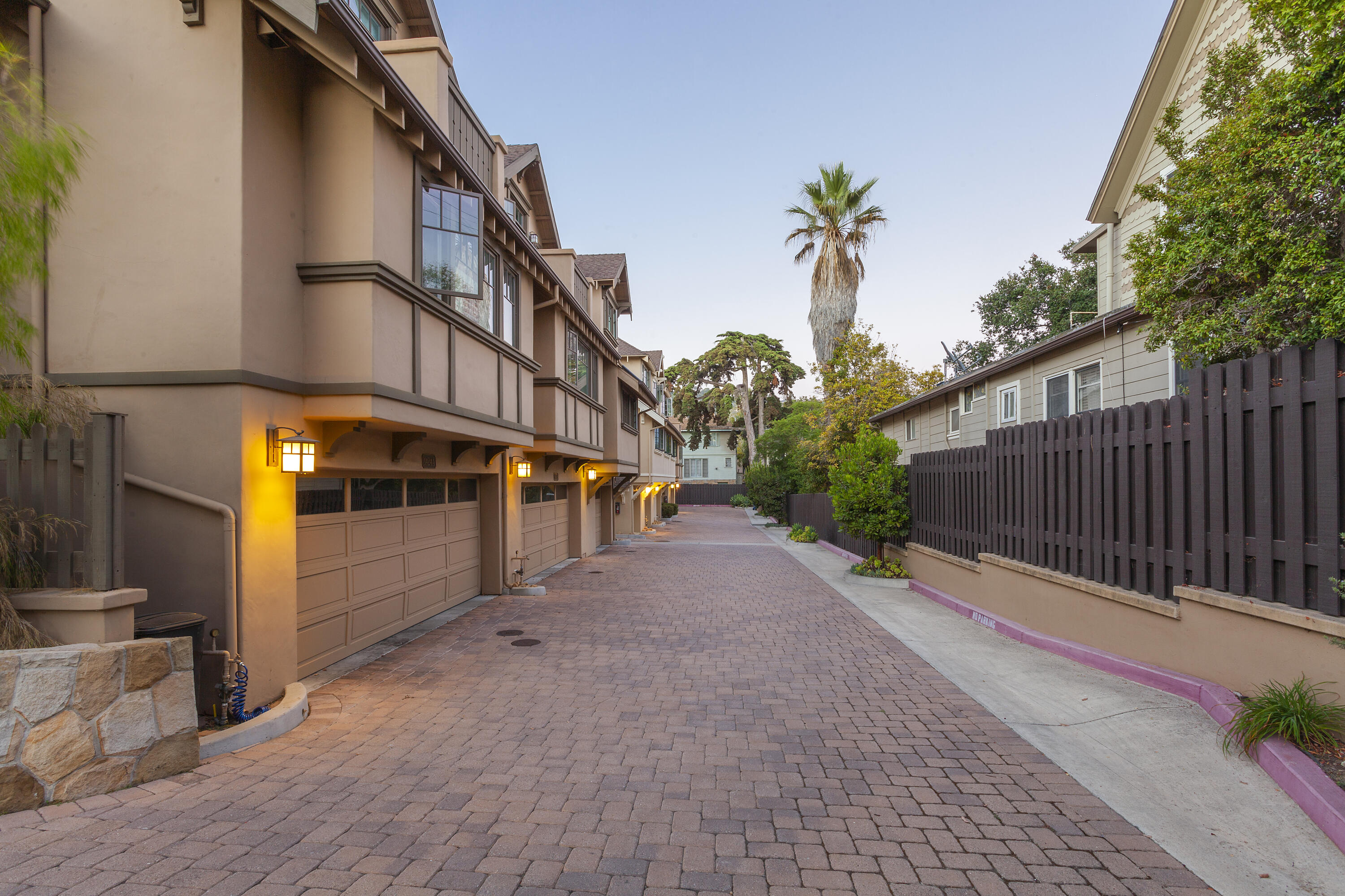 1428 Laguna St Unit: B