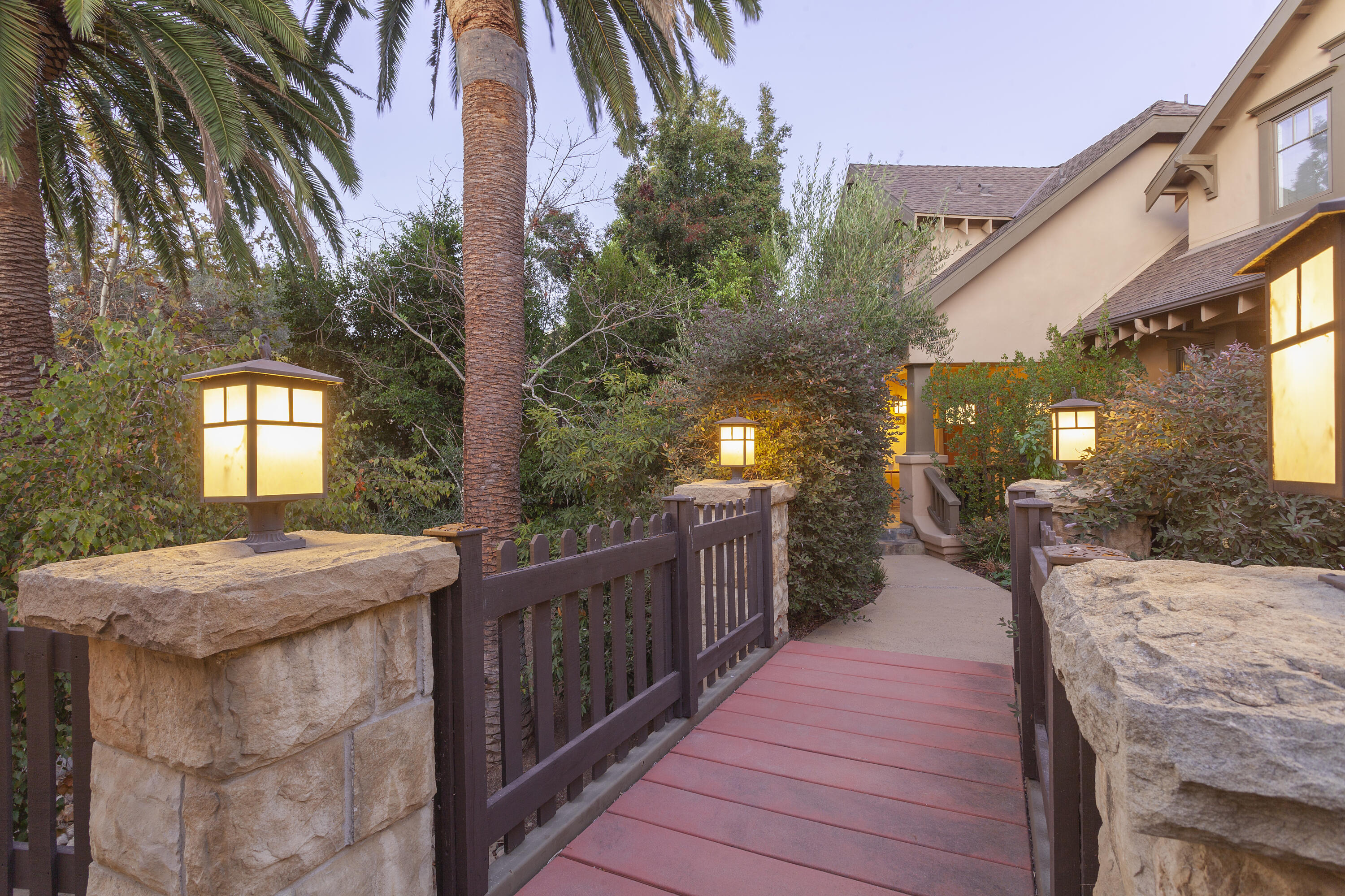 1428 Laguna St Unit: B
