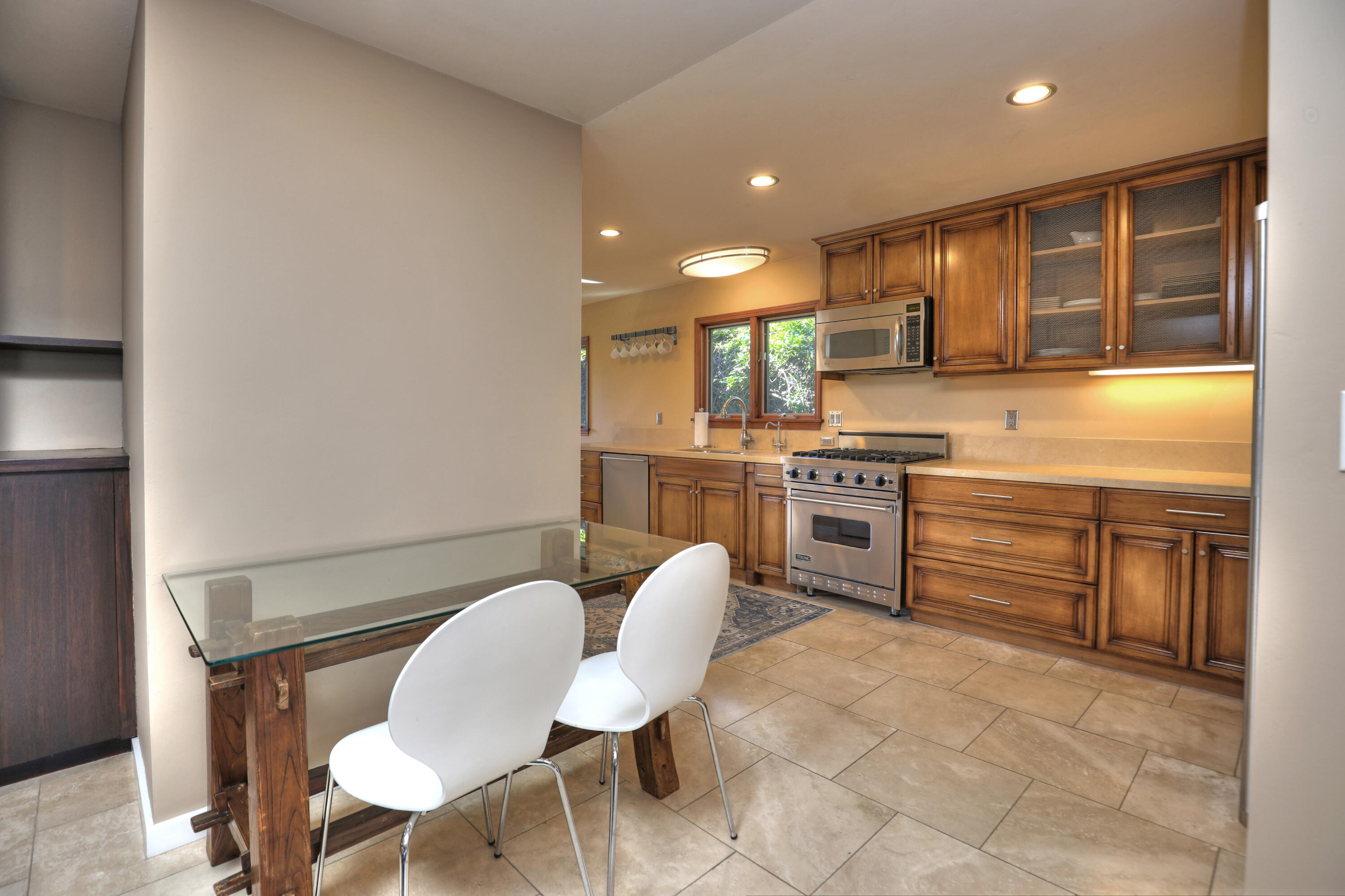 444 Stanley Dr