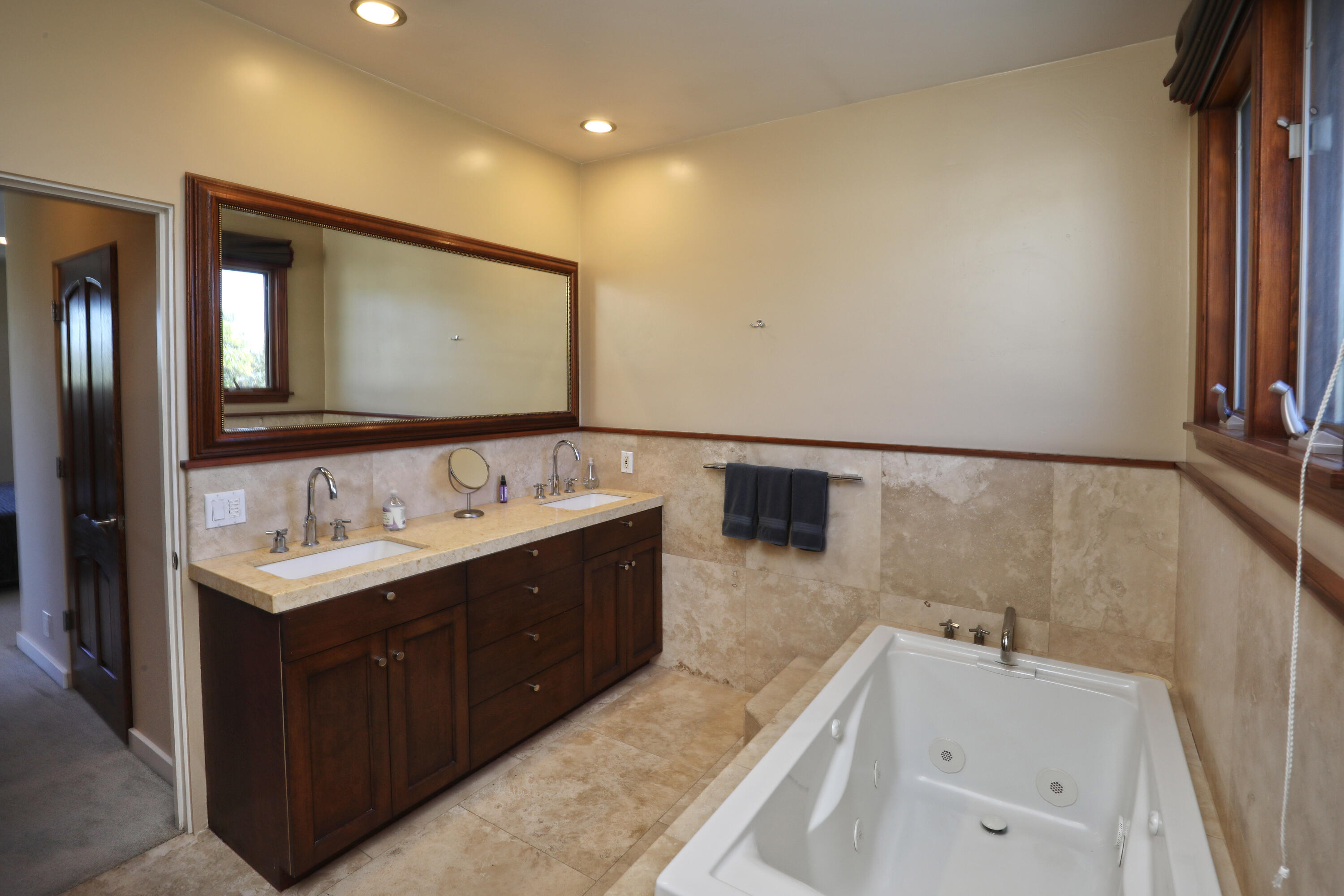444 Stanley Dr