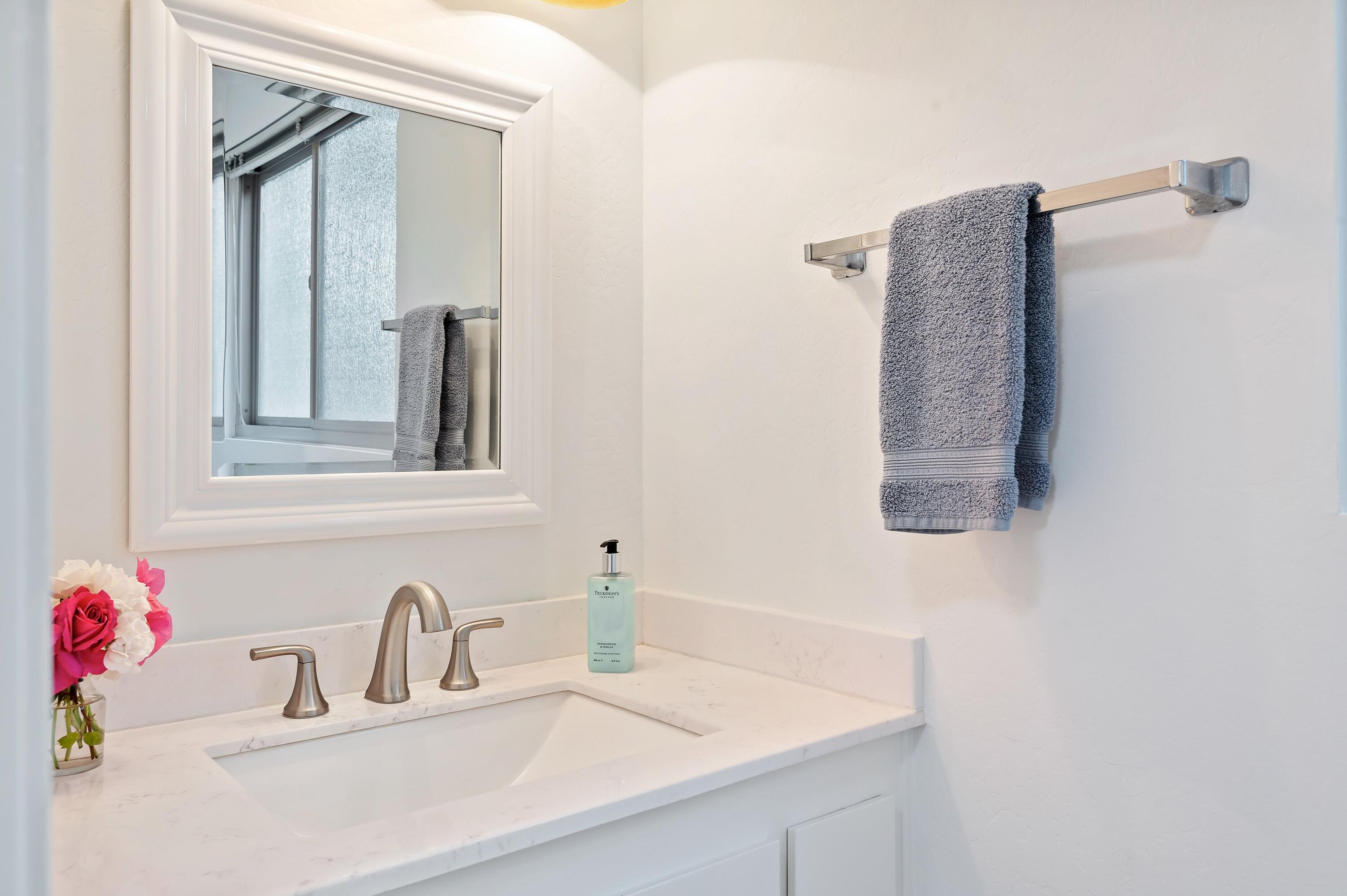 17 N San Marcos Road Unit: B