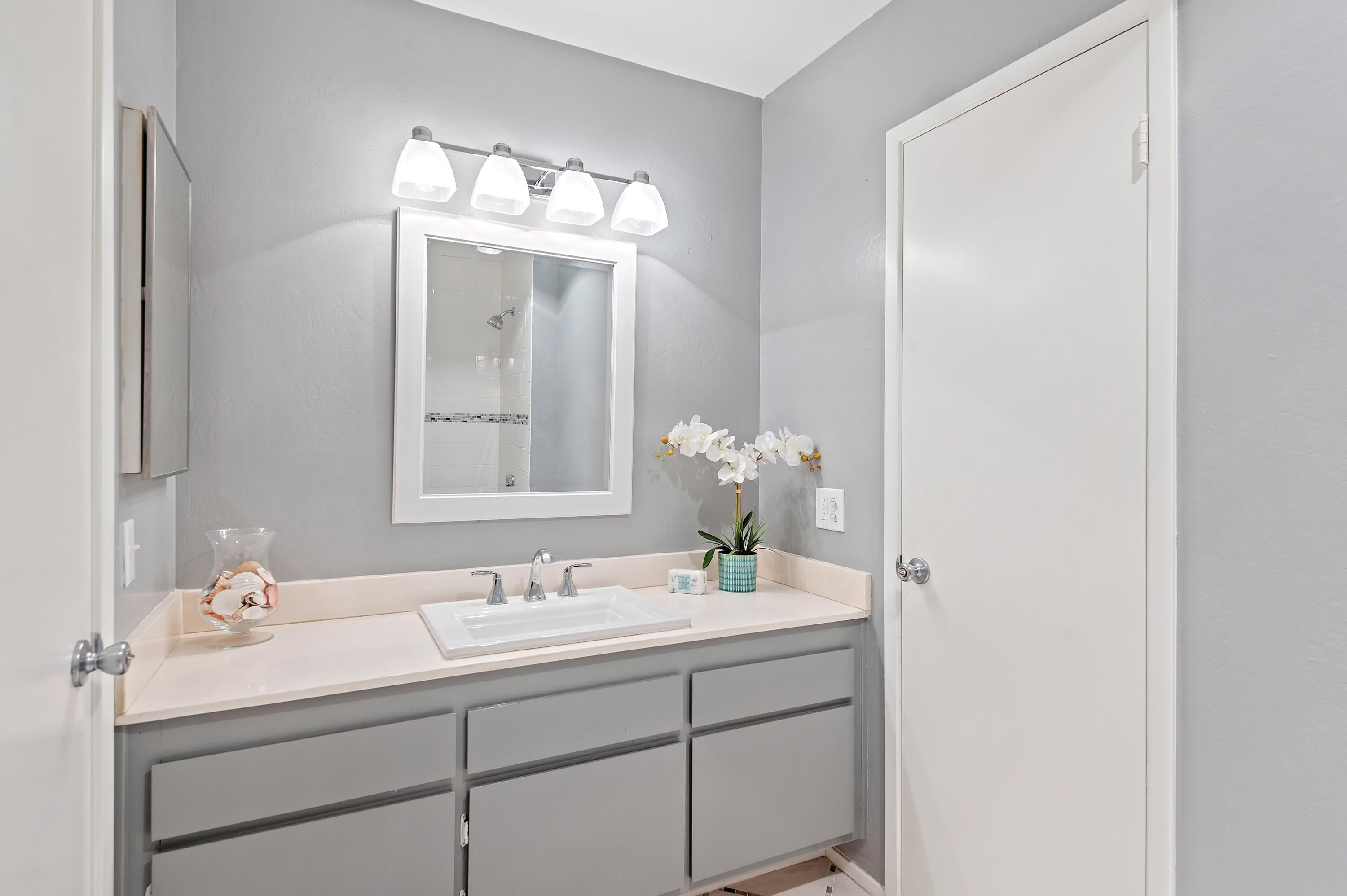 17 N San Marcos Road Unit: B