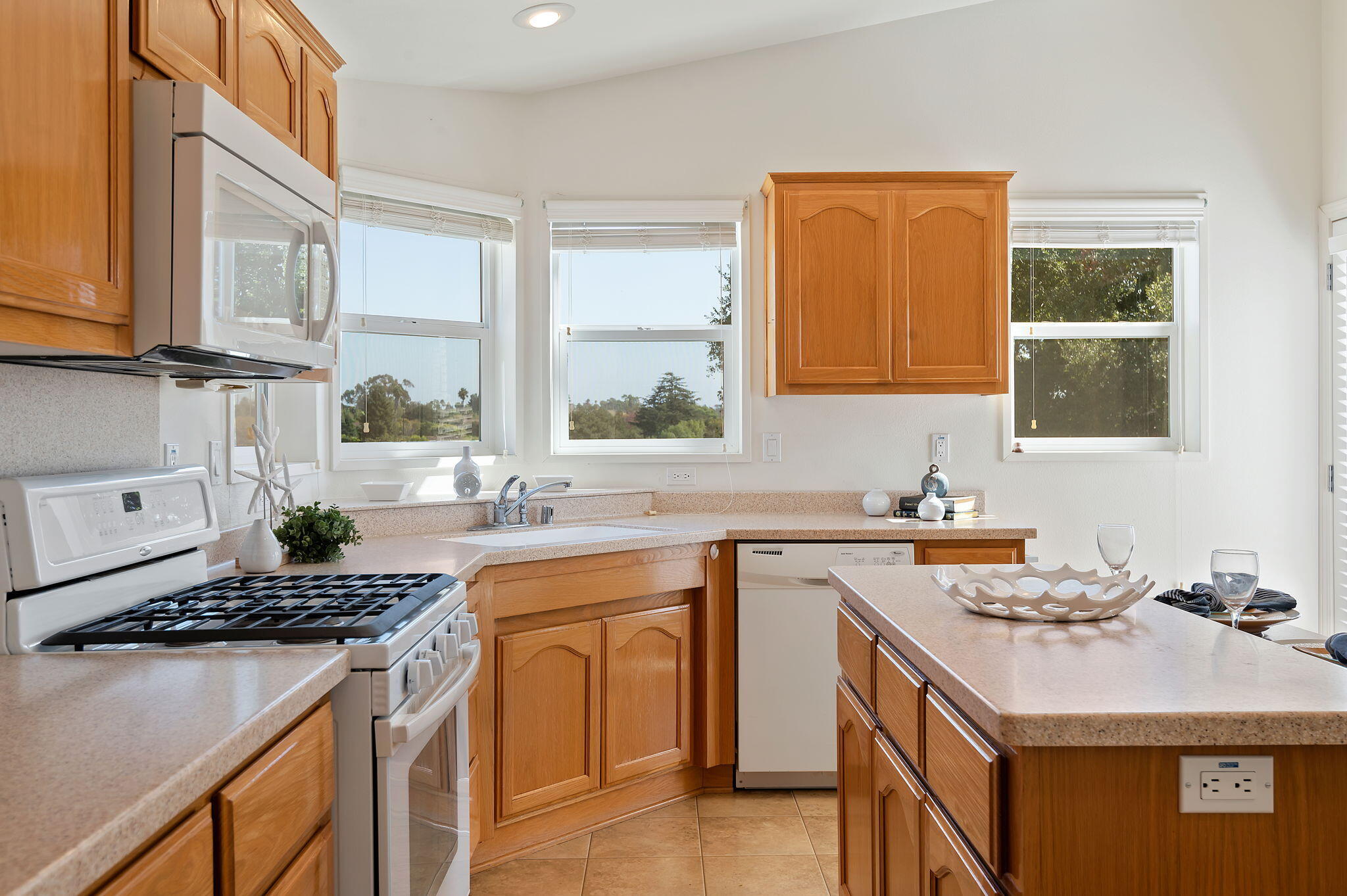 333 Old Mill Rd Unit: 200