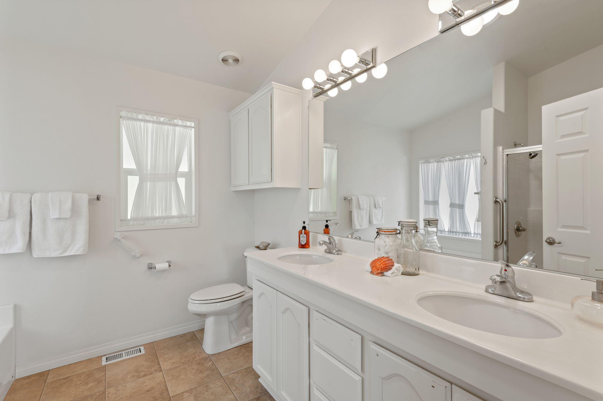 333 Old Mill Rd Unit: 200