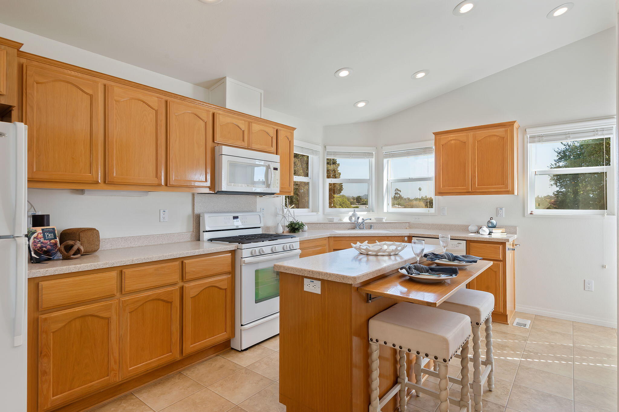 333 Old Mill Rd Unit: 200