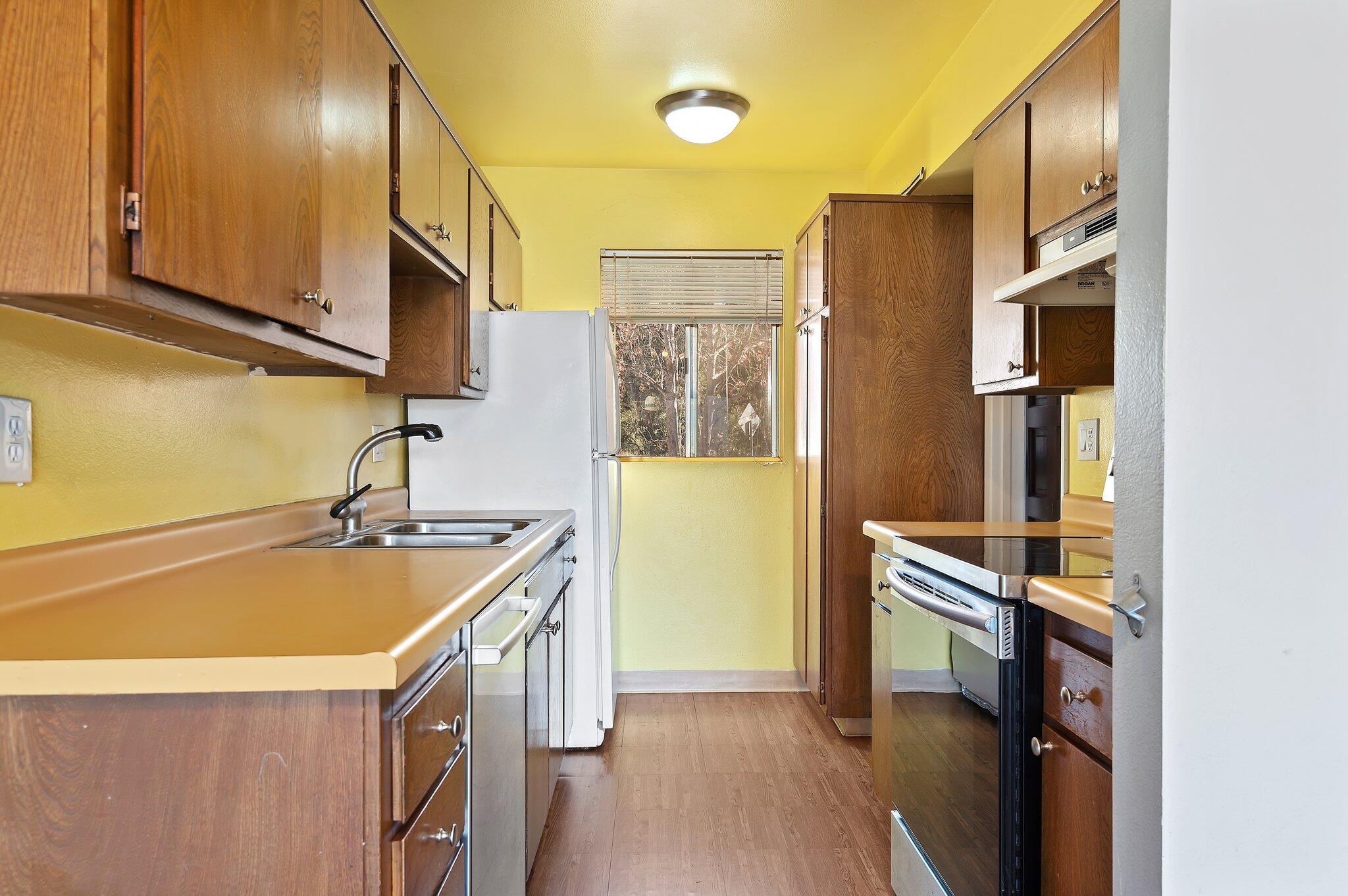 1078 Miramonte Drive Unit: 3