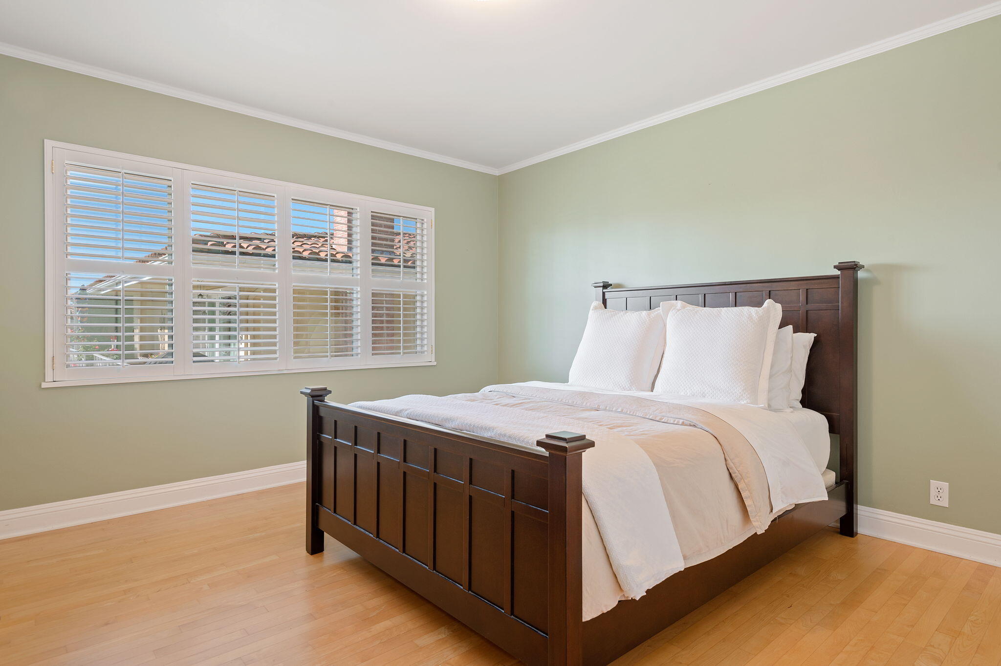 2641 State St Unit: 4