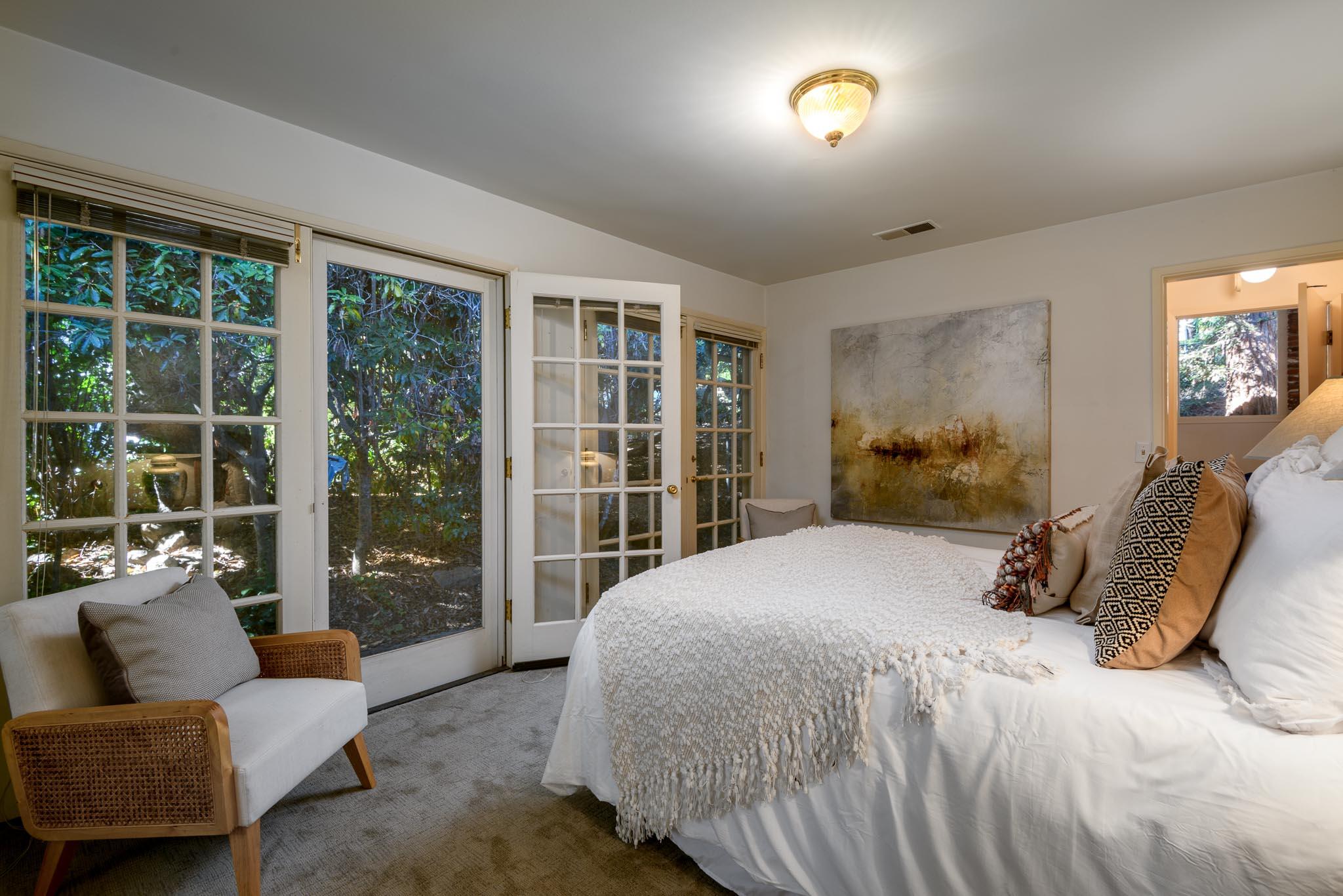 905 Camino Viejo Rd