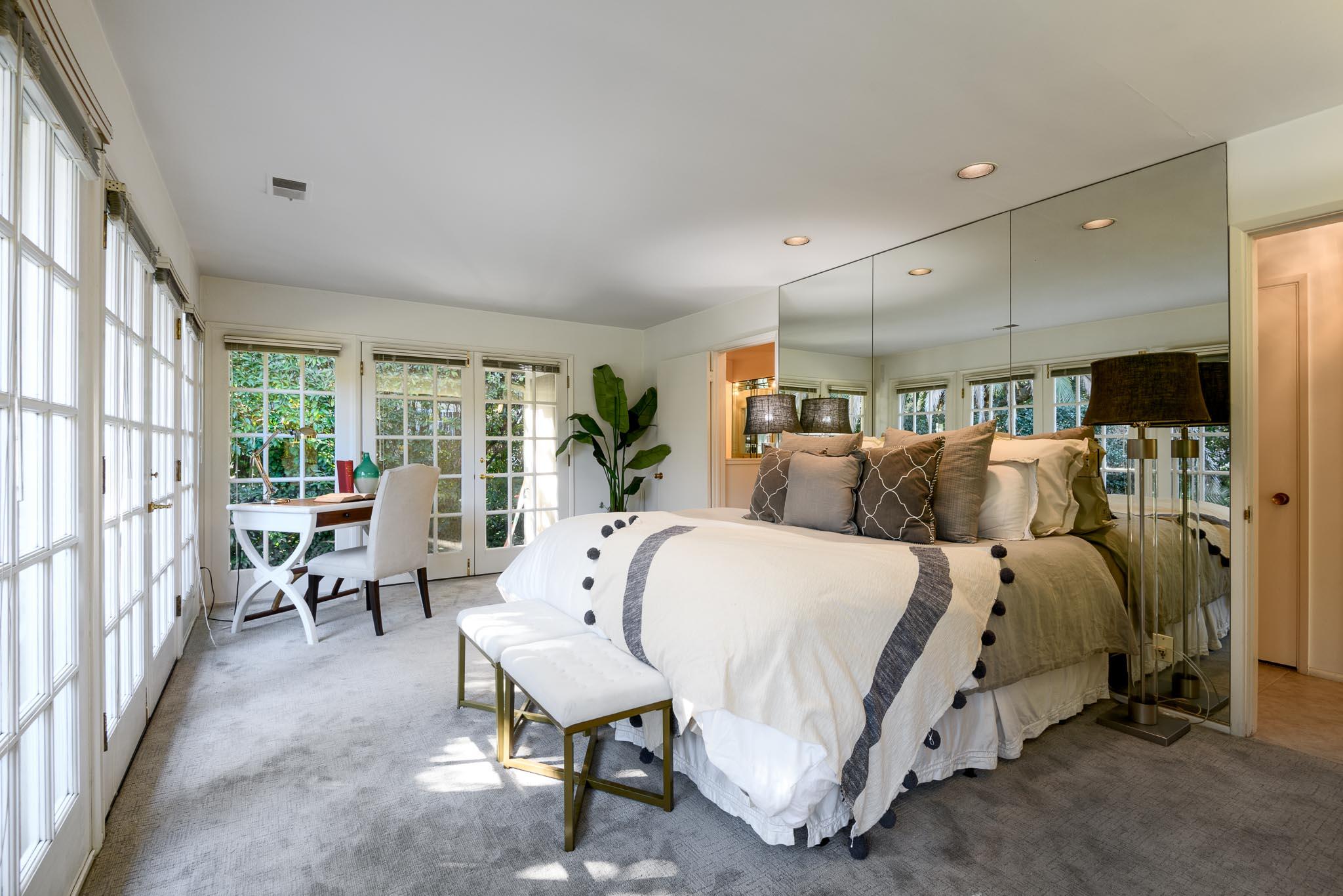 905 Camino Viejo Rd