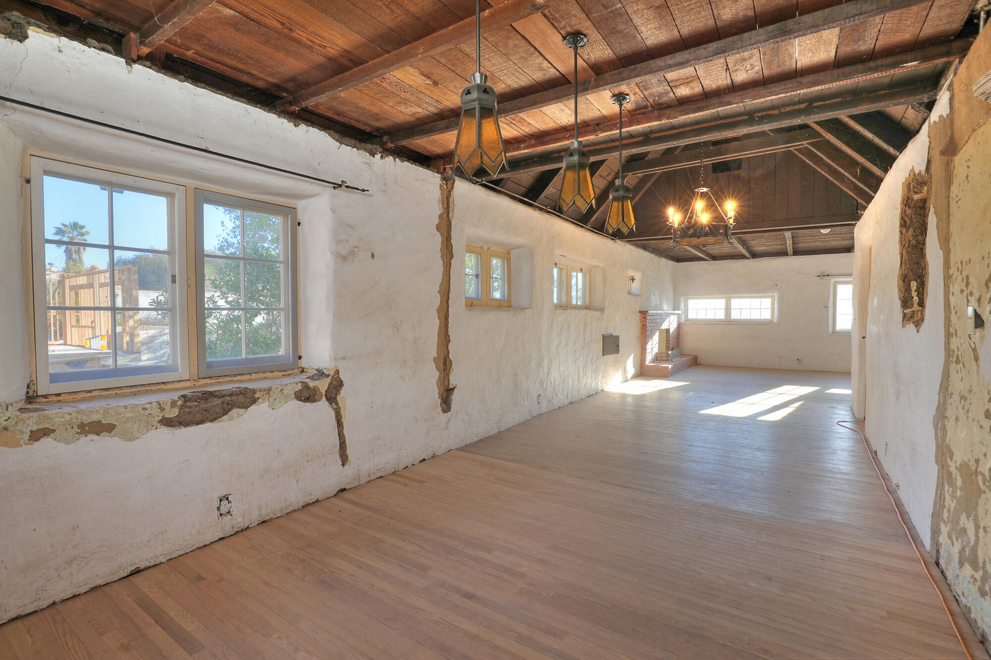 1165 E. Cota St.