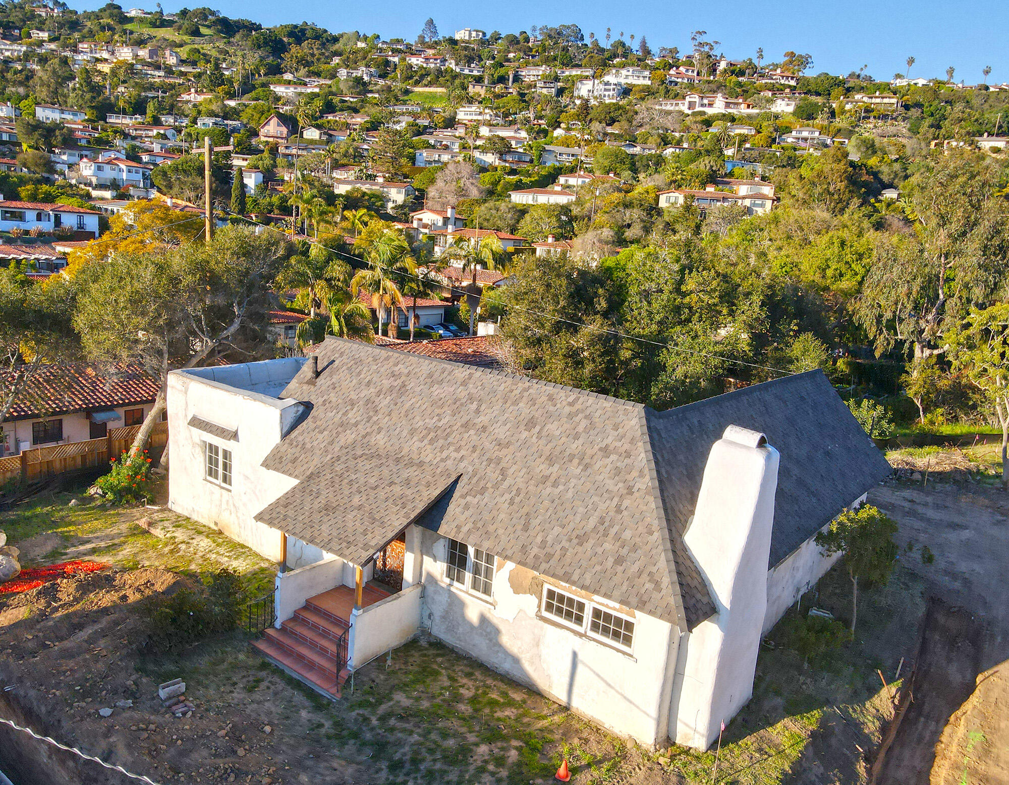 1165 E. Cota St.