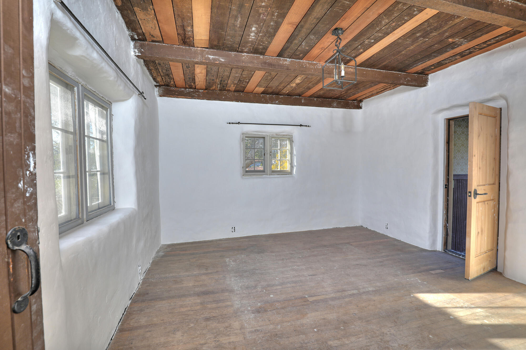 1165 E. Cota St.
