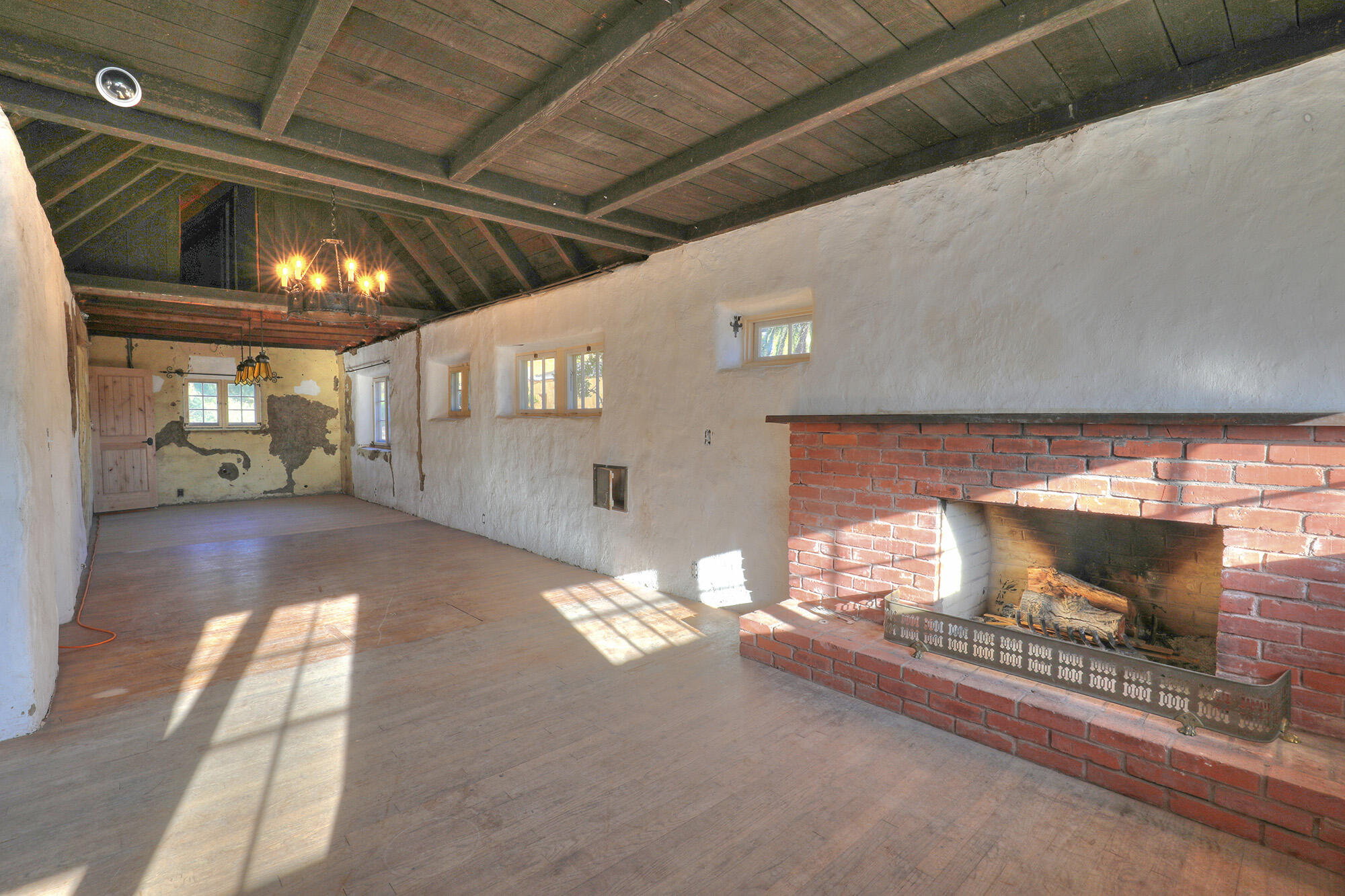 1165 E. Cota St.