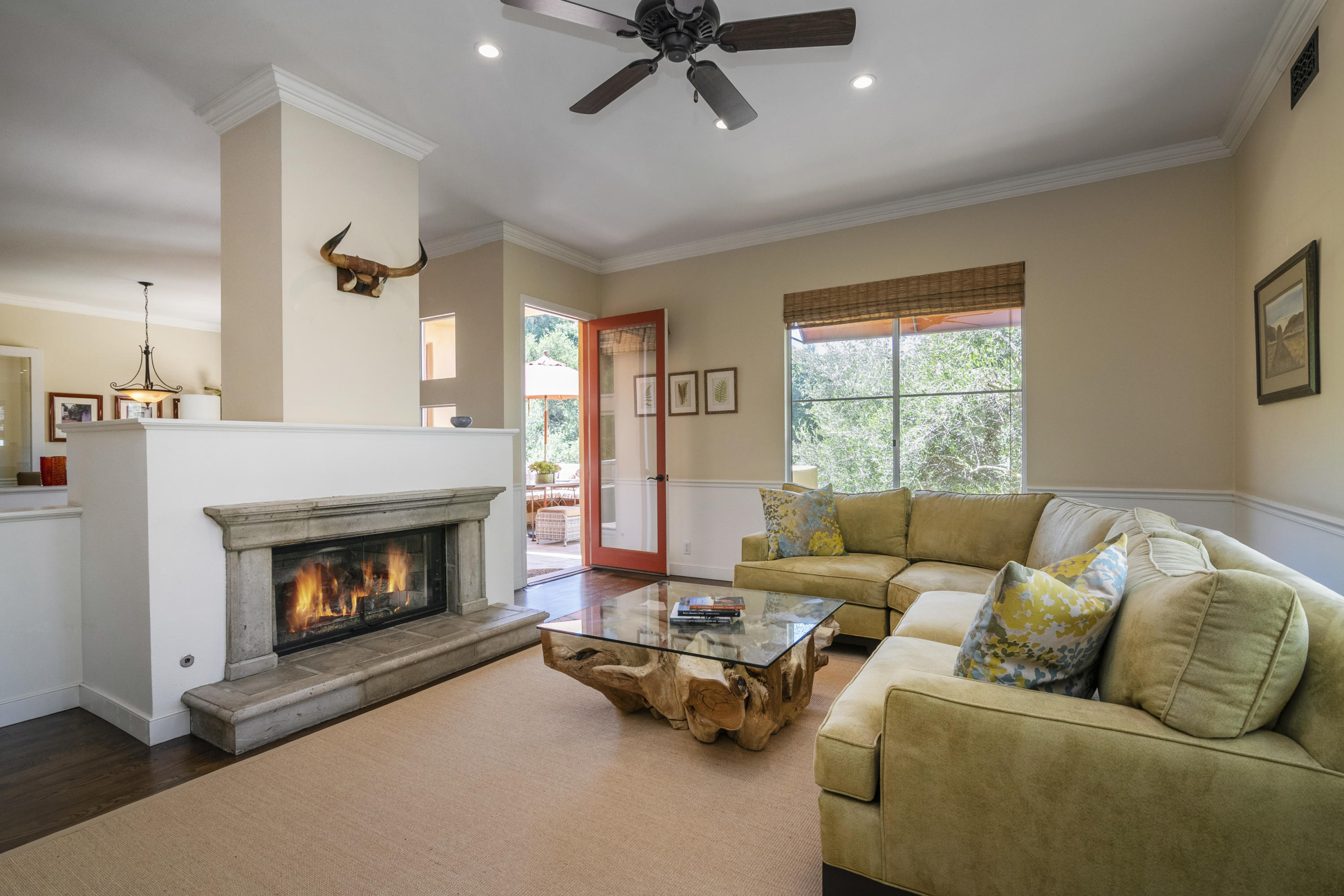 138 Meadows Ln