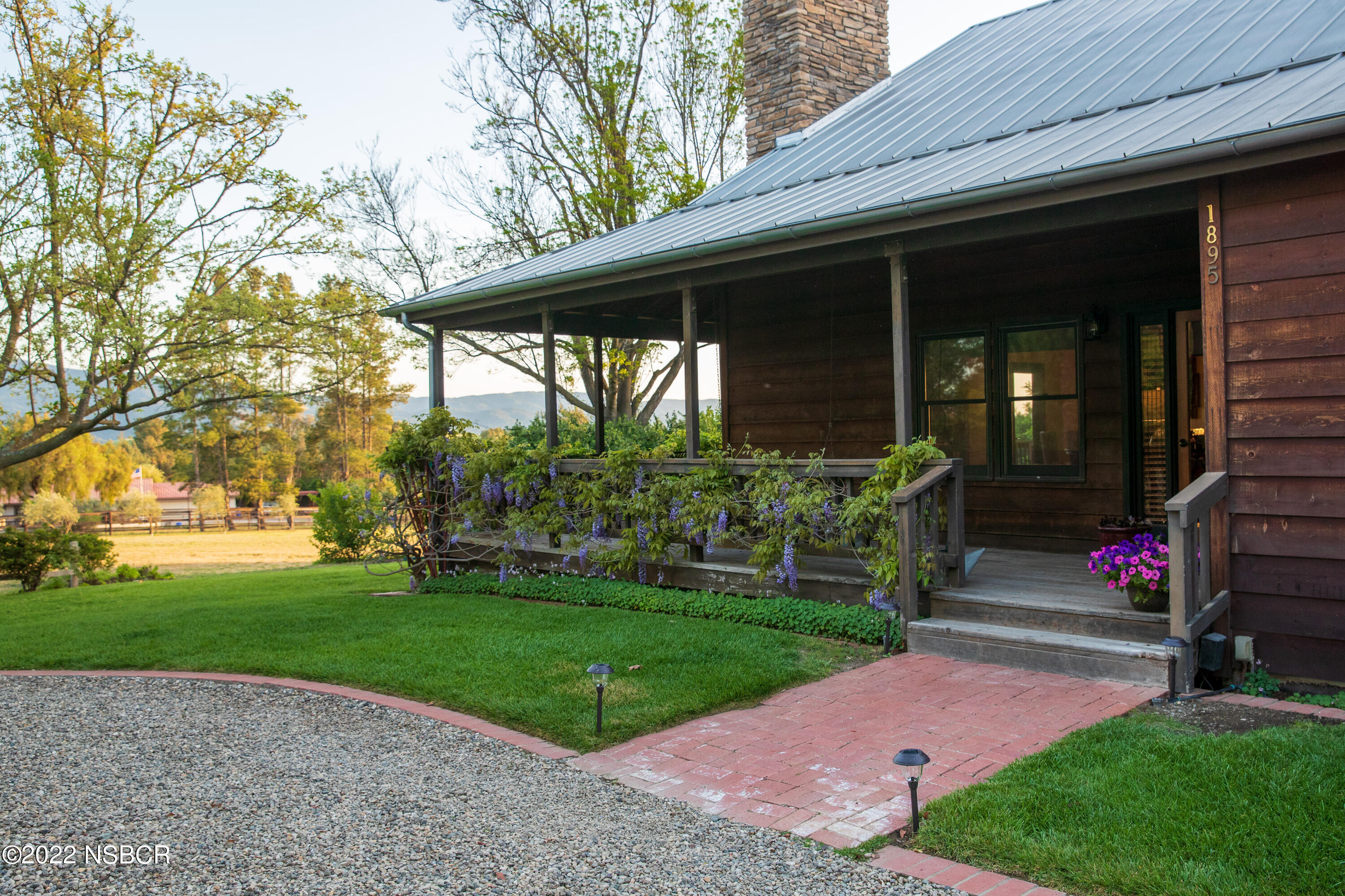 1895 View Drive