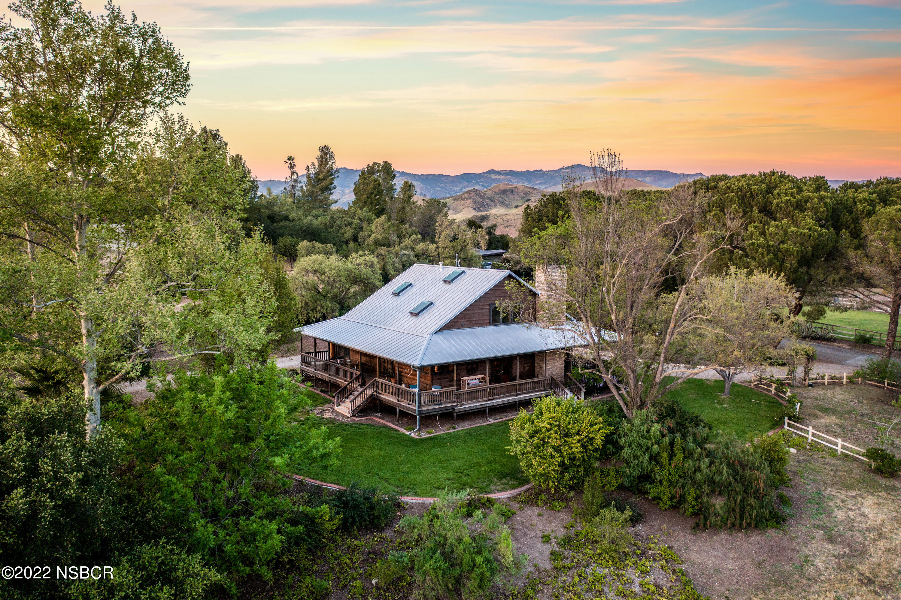 1895 View Drive