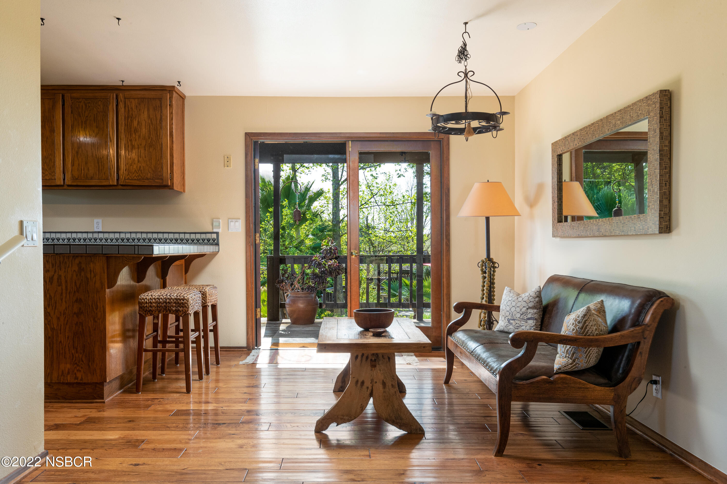 1895 View Drive