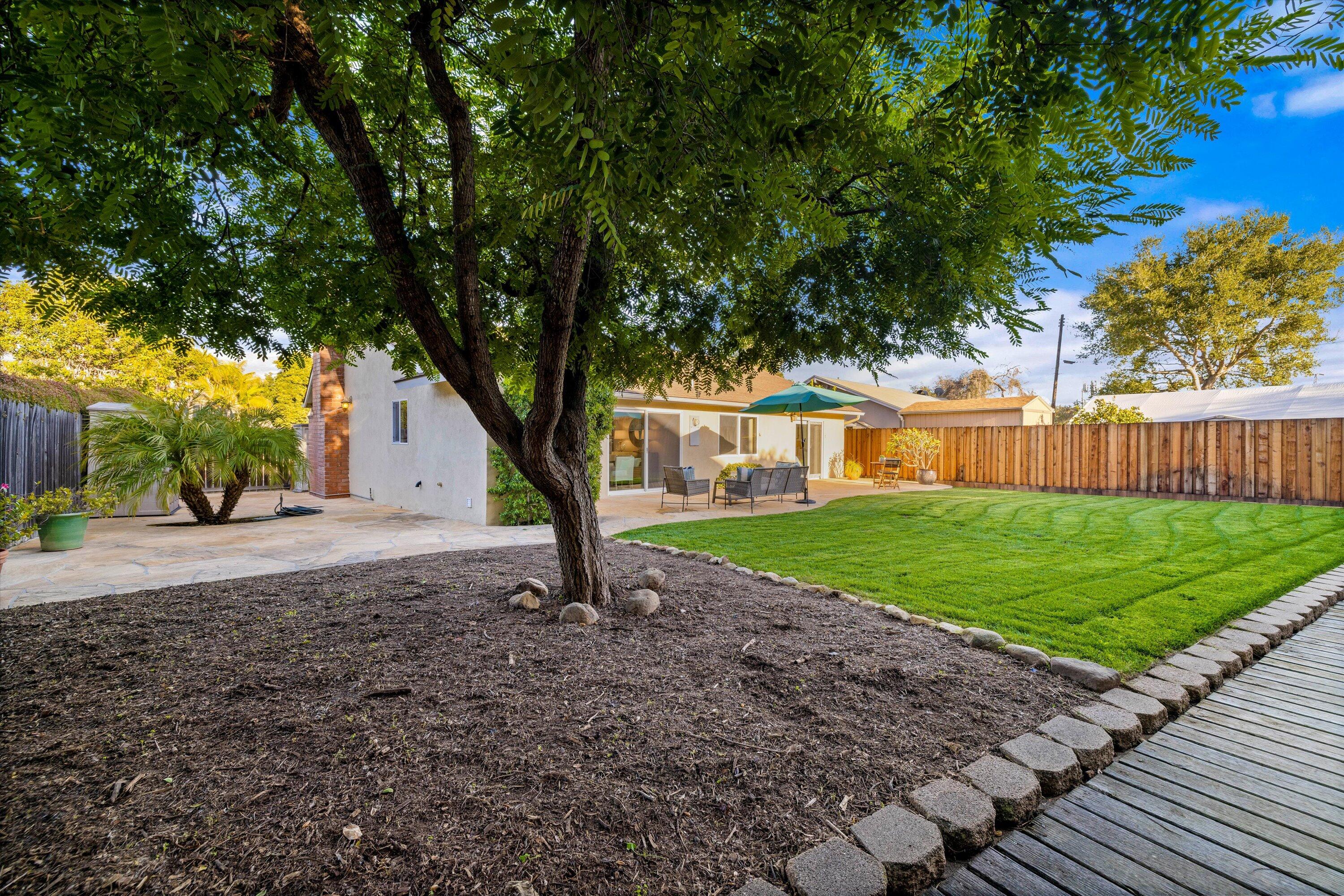 5525 Capellina Way