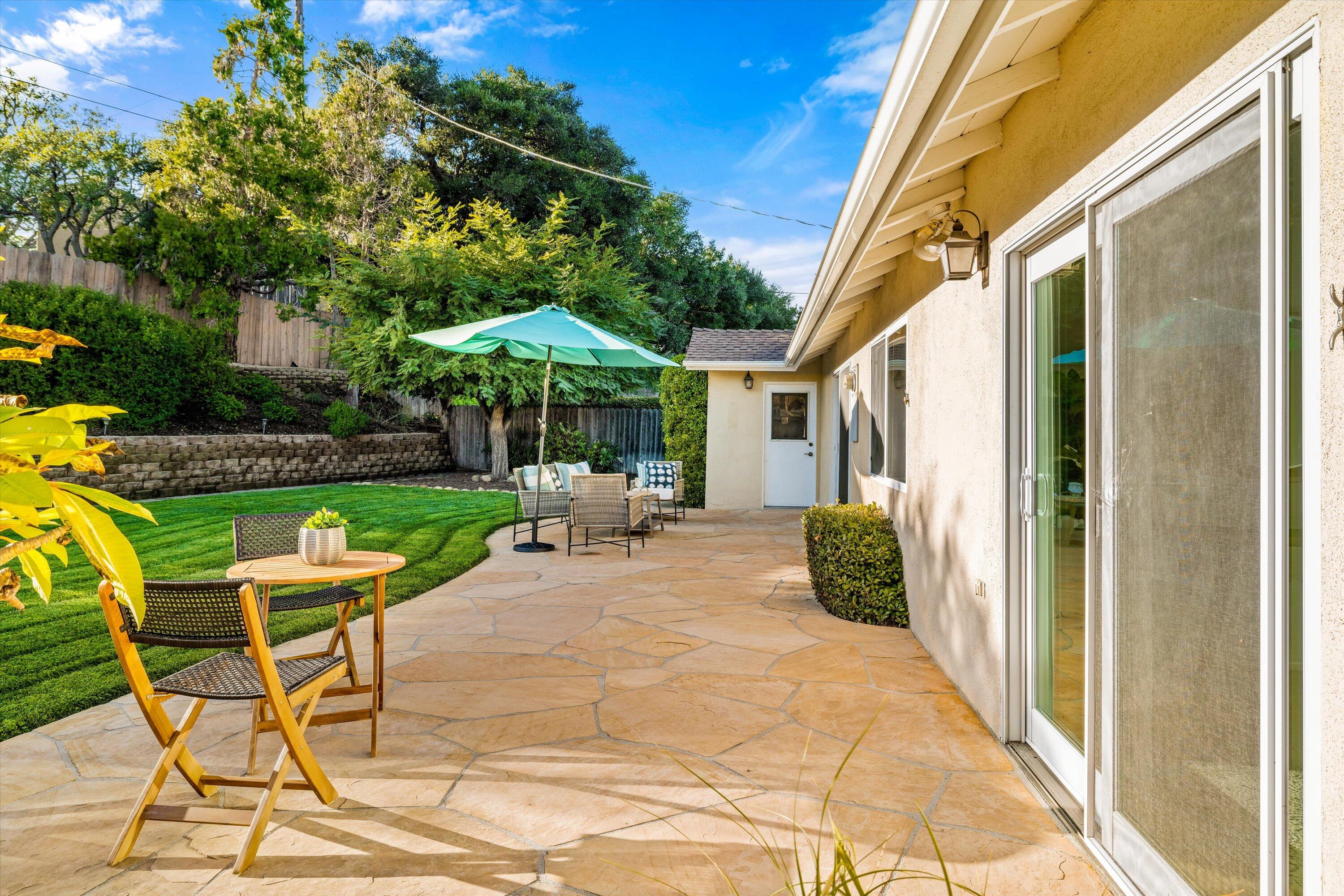 5525 Capellina Way