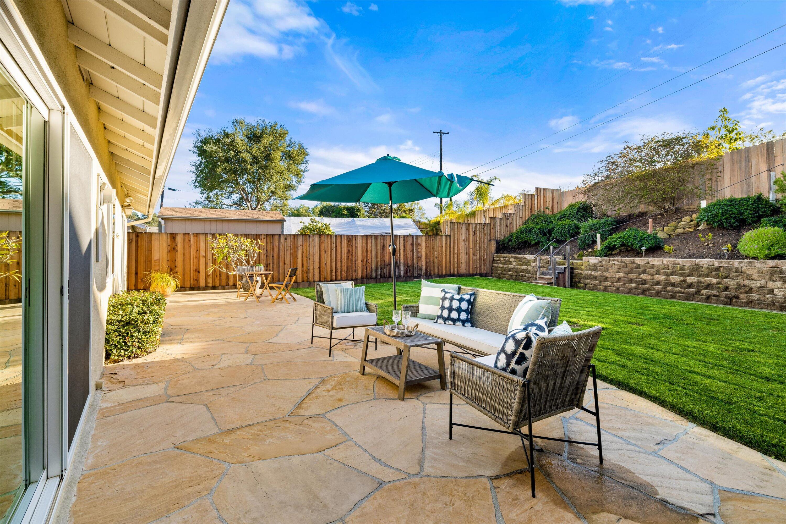 5525 Capellina Way