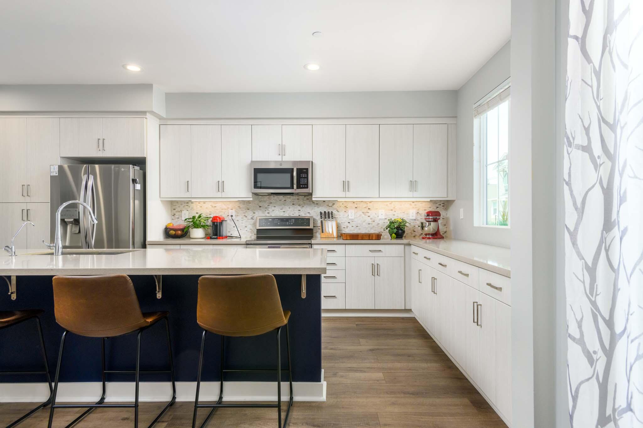 5685 Surfrider Way Unit: 102