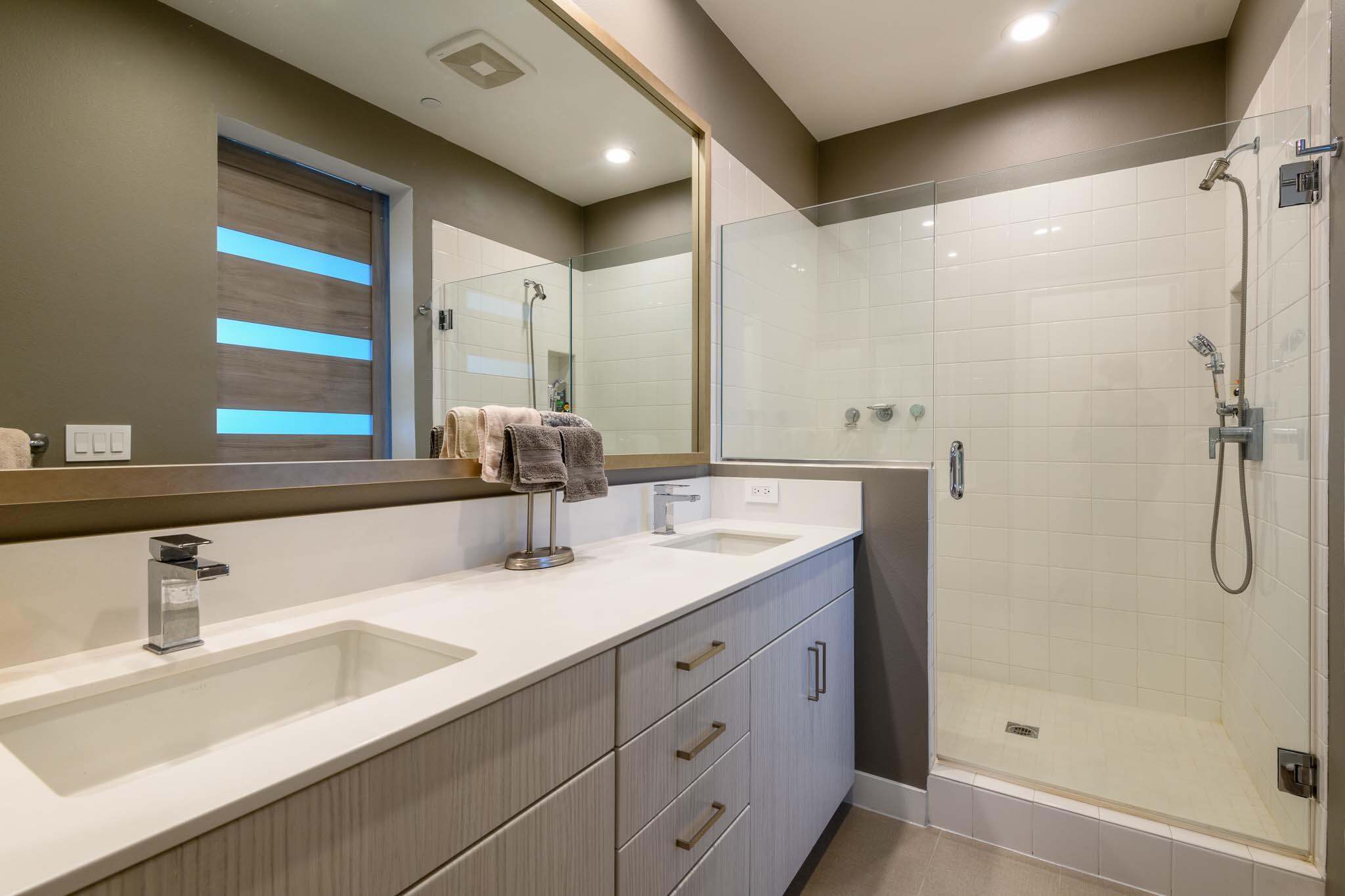 5685 Surfrider Way Unit: 102