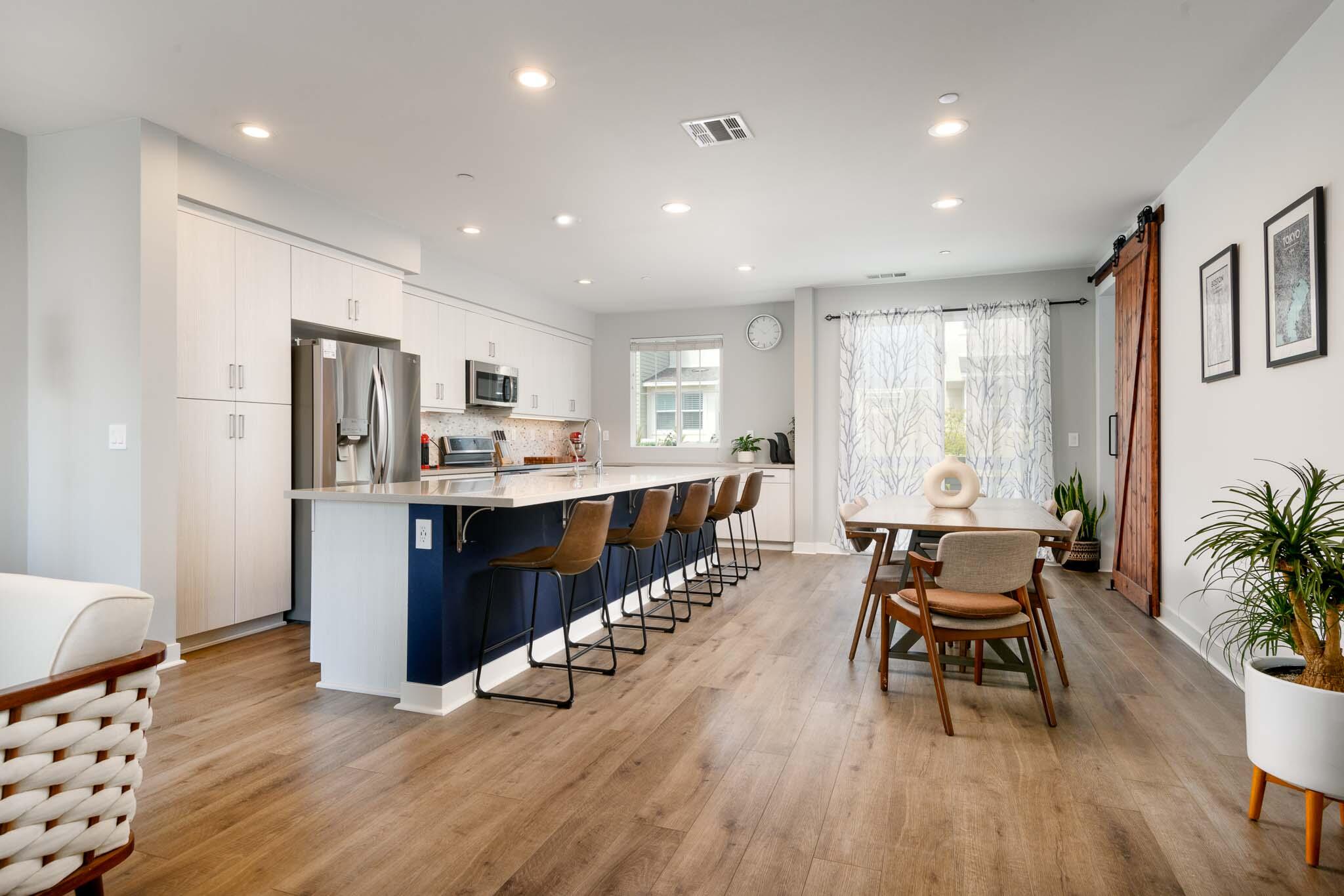 5685 Surfrider Way Unit: 102