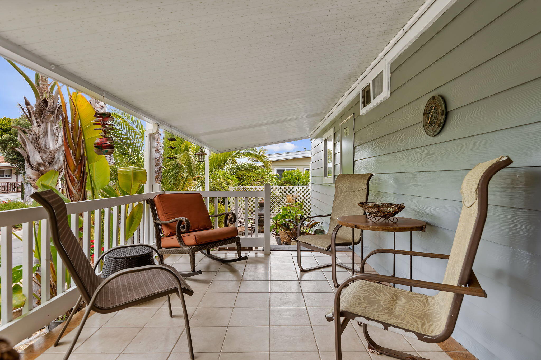 945 Ward Drive