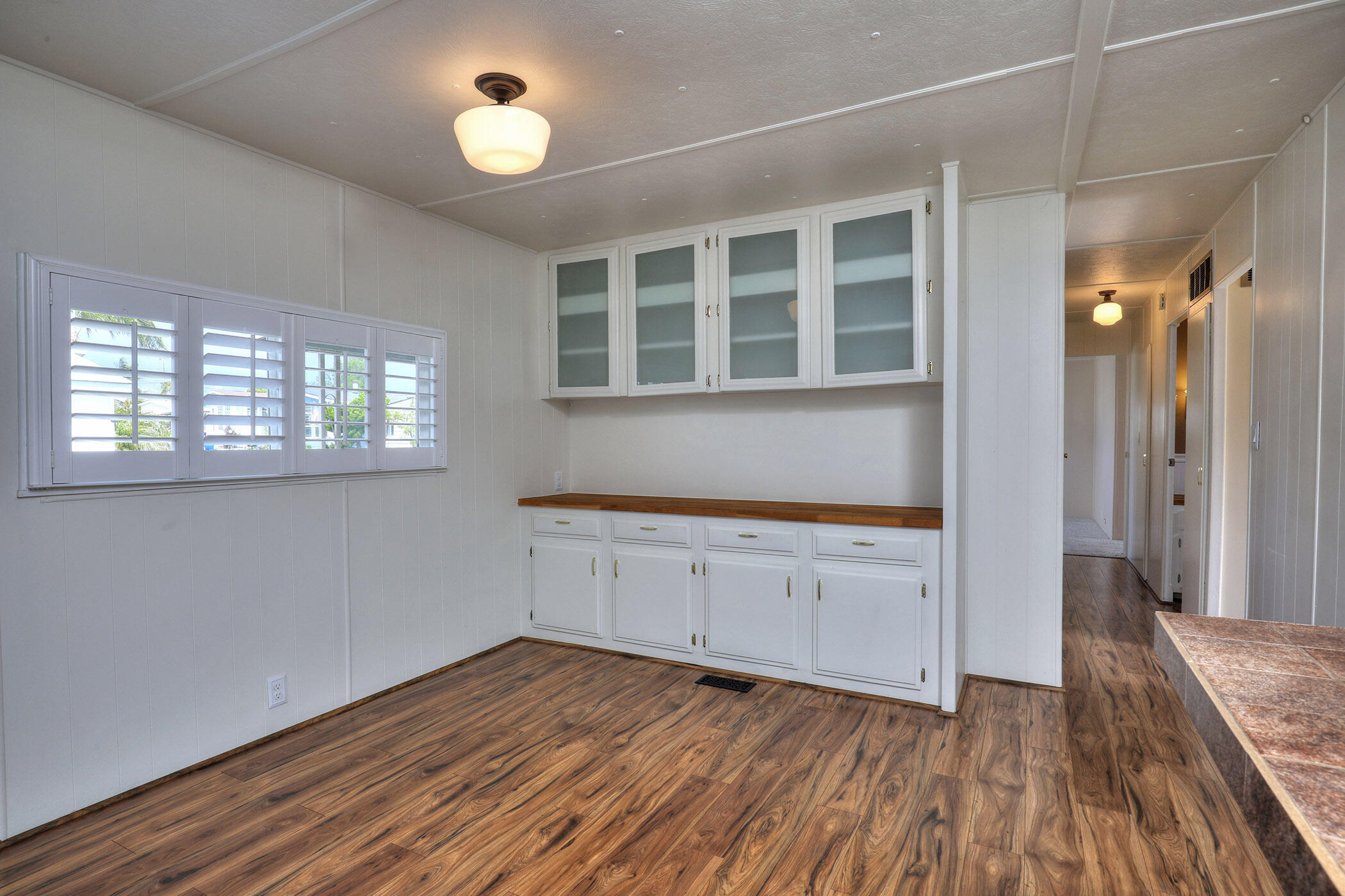 30 Winchester Canyon Road