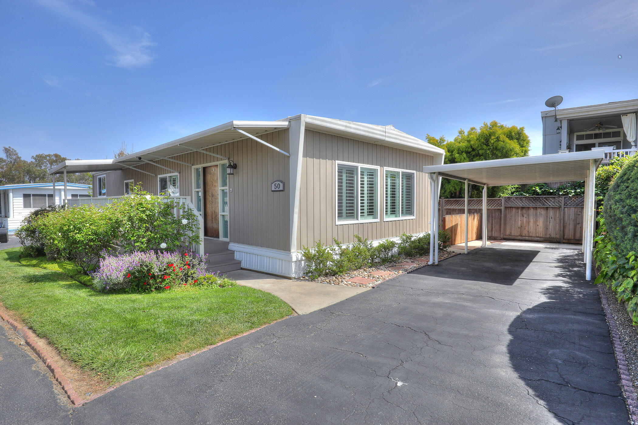 30 Winchester Canyon Road