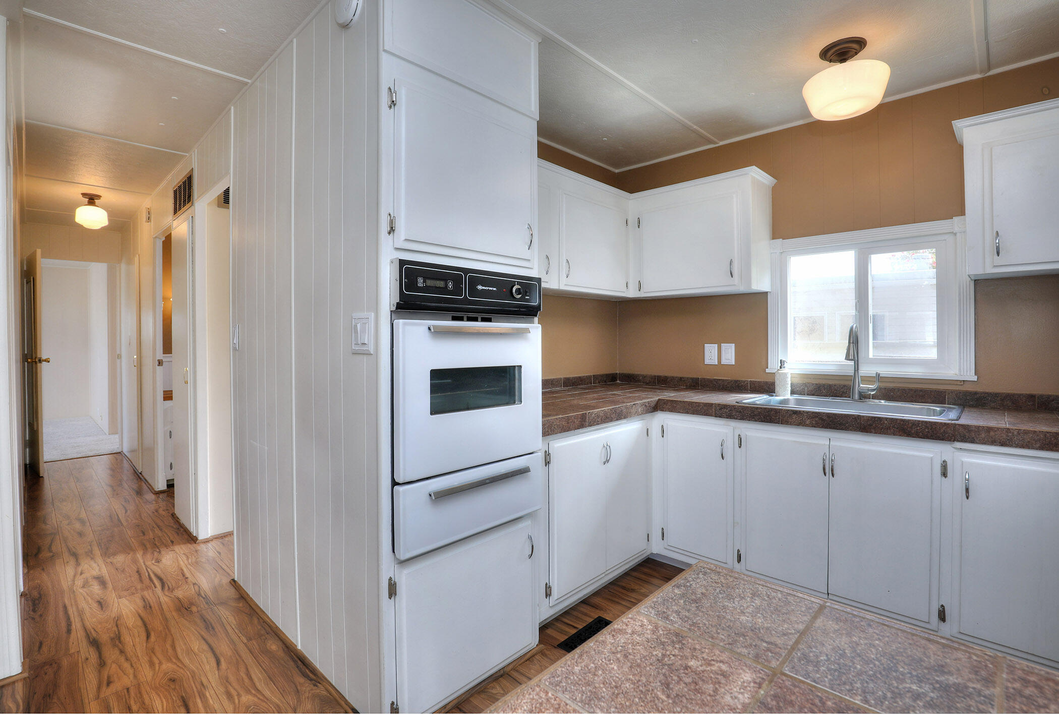 30 Winchester Canyon Road