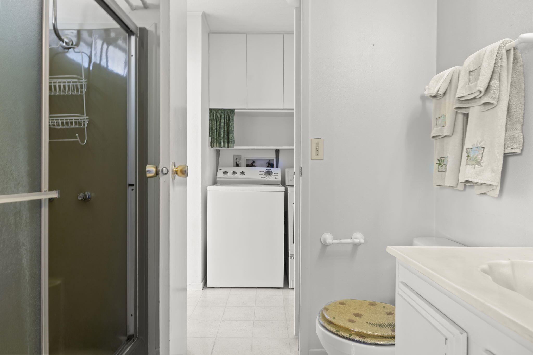 945 Ward Drive Unit: Space 193