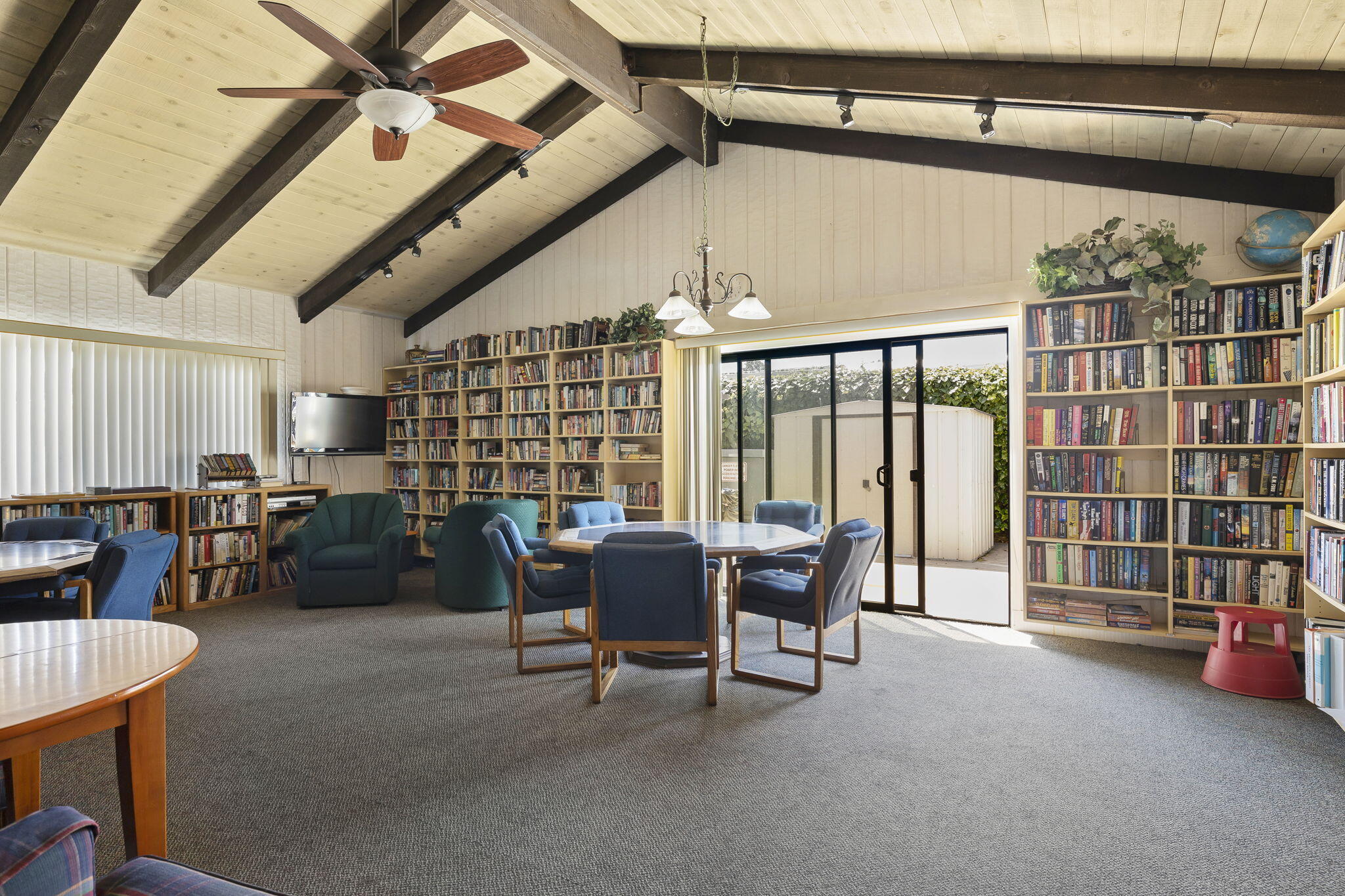 945 Ward Drive Unit: Space 193