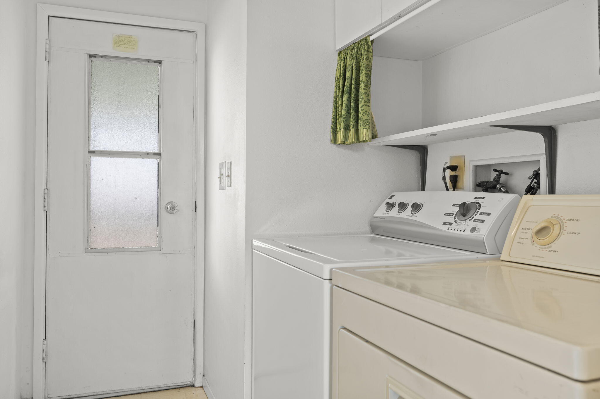 945 Ward Drive Unit: Space 193